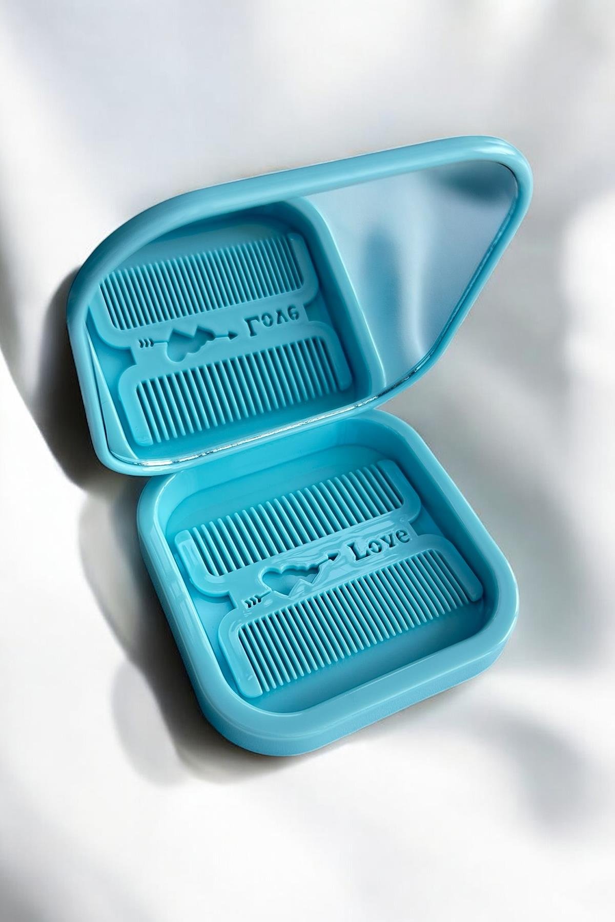 Mavi Renk Karışık Figürlü Tarak / Masa Aynası Set