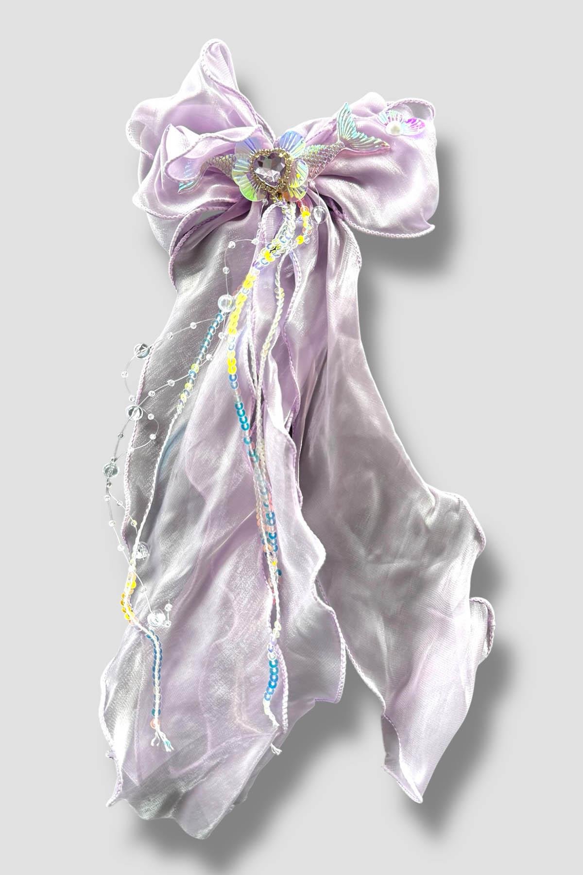 Mor Renk Kurdele Figürlü Kuyruk Detaylı Pens Toka