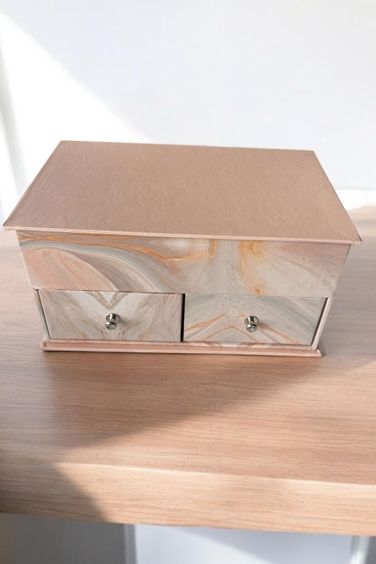 Pembe Renk Ayna Detaylı Bölmeli Çekmeceli Takı Organizeri