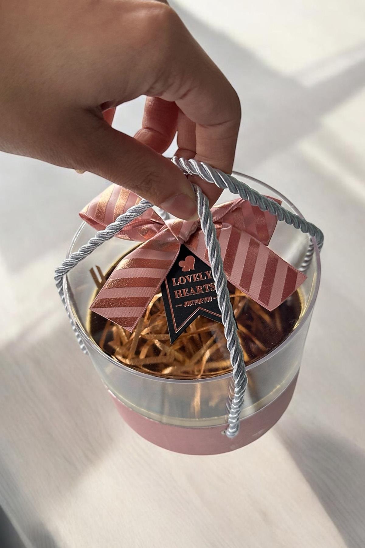 Pembe Renk Hediye Kutusu