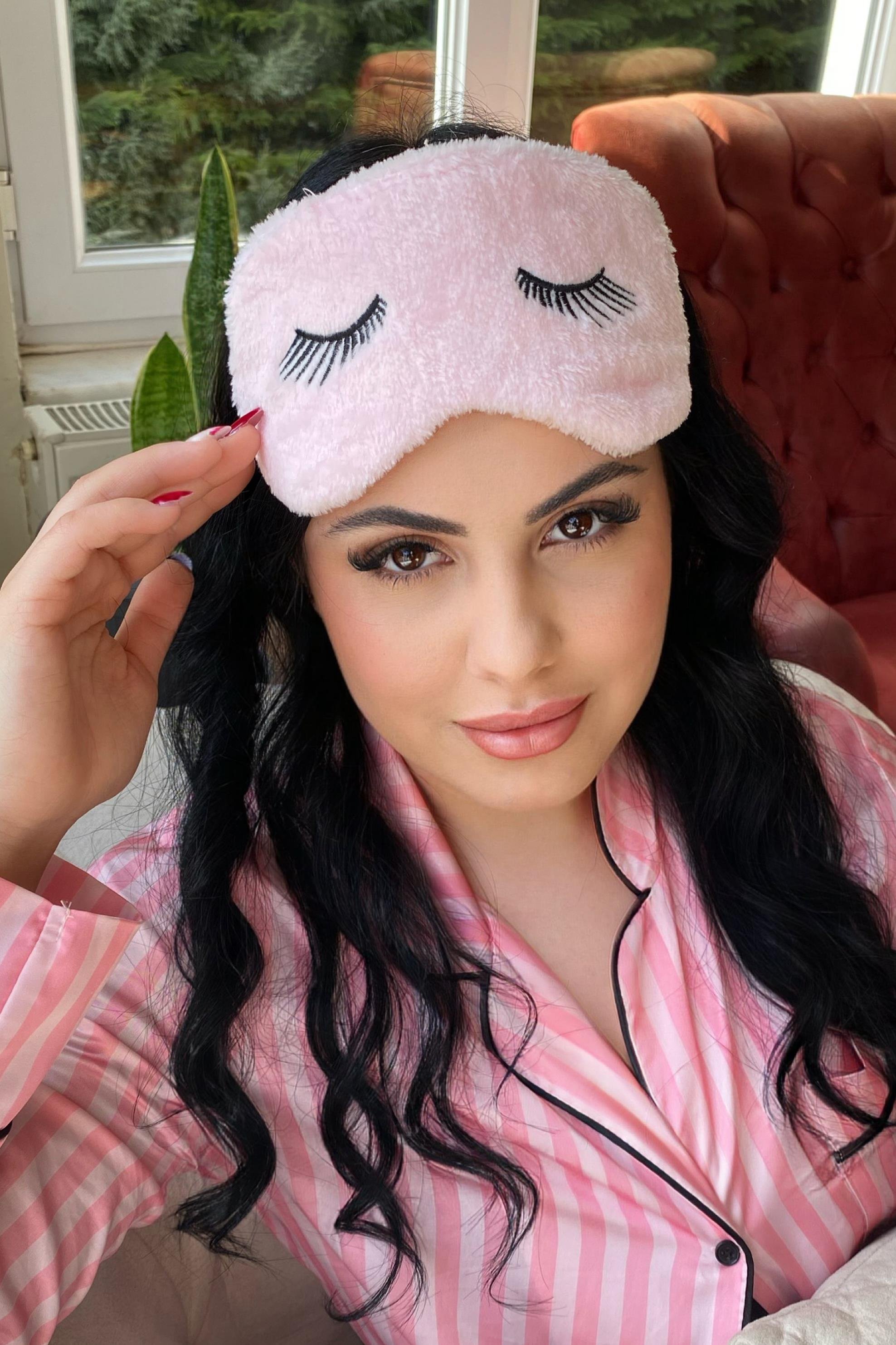 Pembe Renk Kirpikli Uyku Bandı