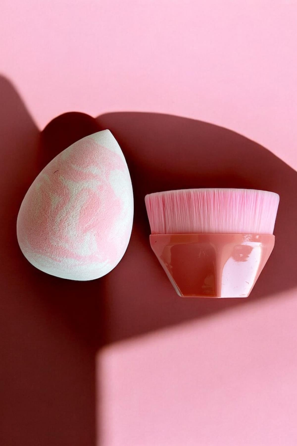 Pembe Renk Makyaj Süngeri /Fırça Set