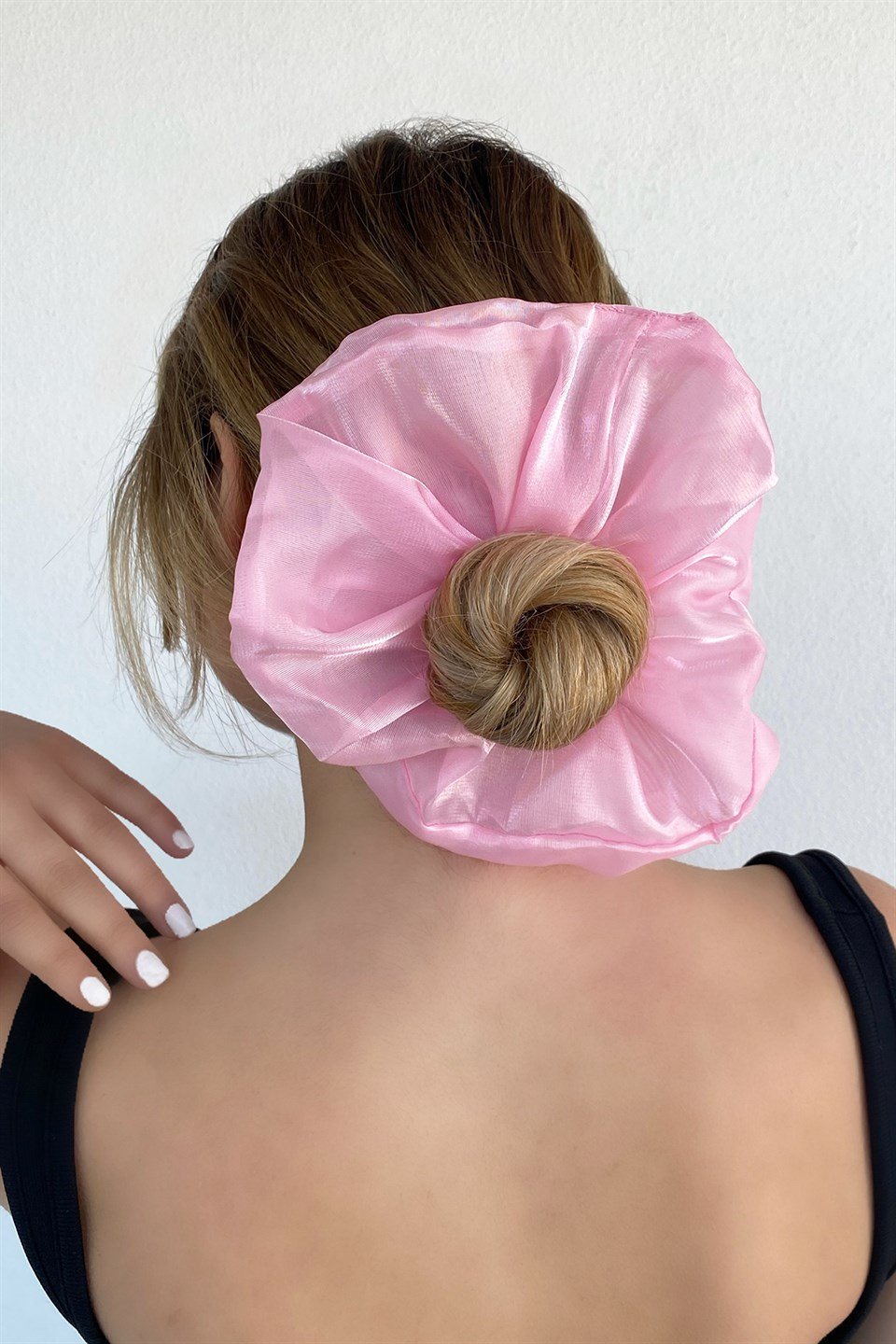 Pembe Renk Organze Büyük Boy Scrunchies Lastik Toka