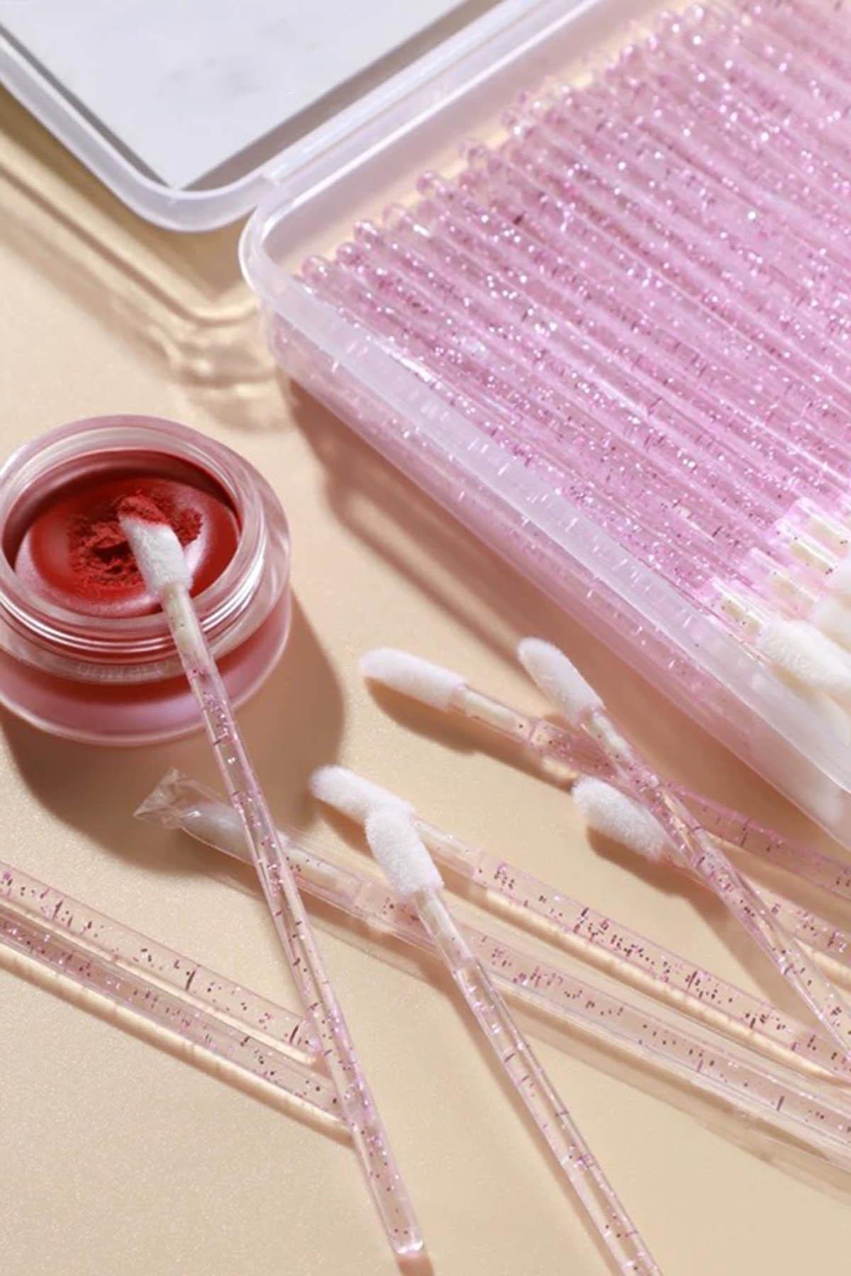 Pembe Renk Sim Detaylı Ruj Sürme Çubuğu