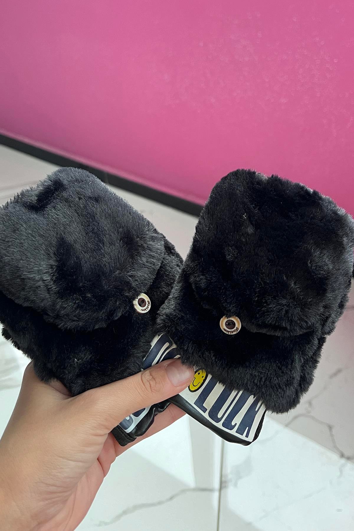Siyah Renk Peluş Eldiven
