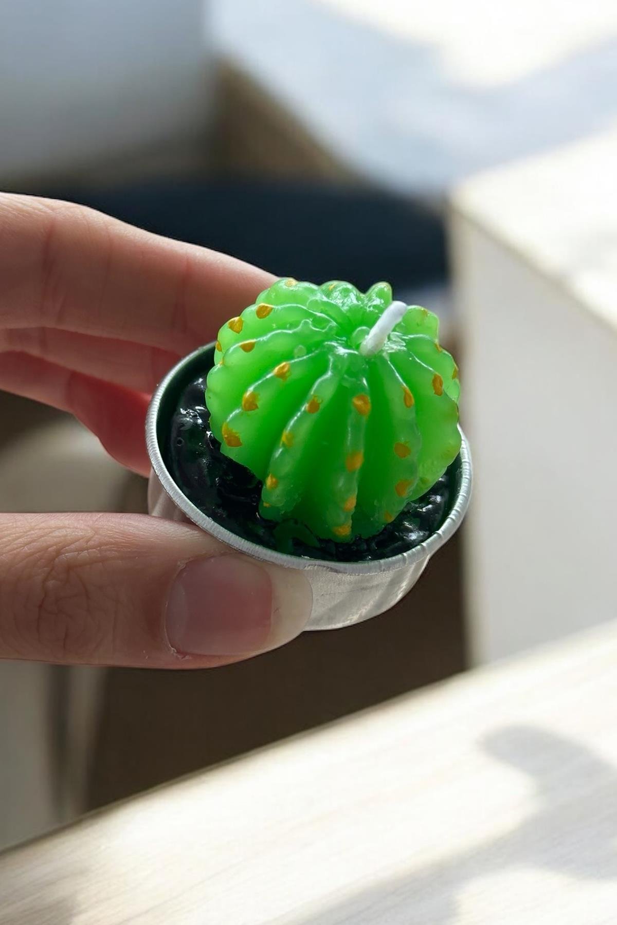 Yeşil Renk Kaktüs Figürlü Mum