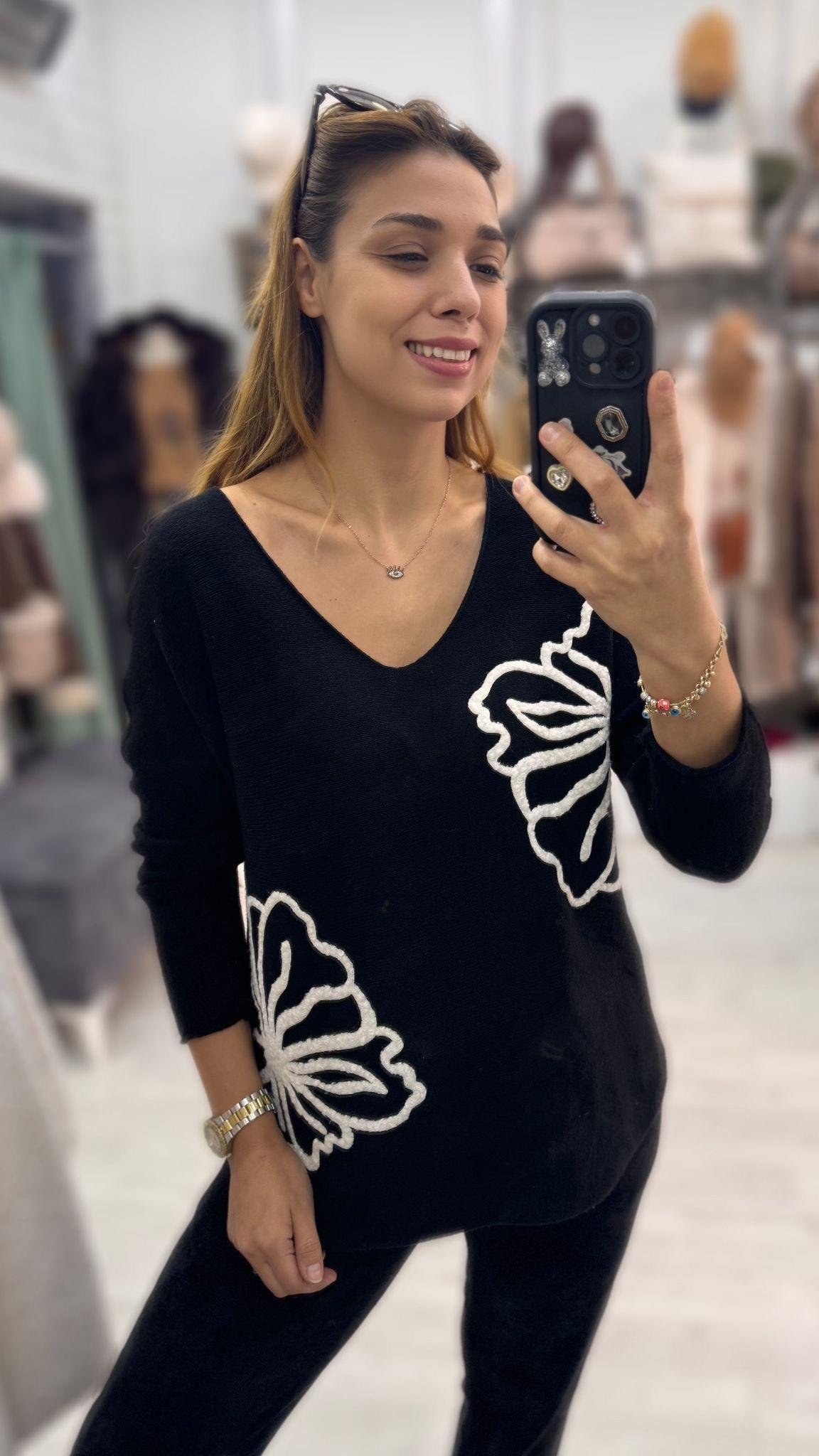 Beyaz Desen Kazak 