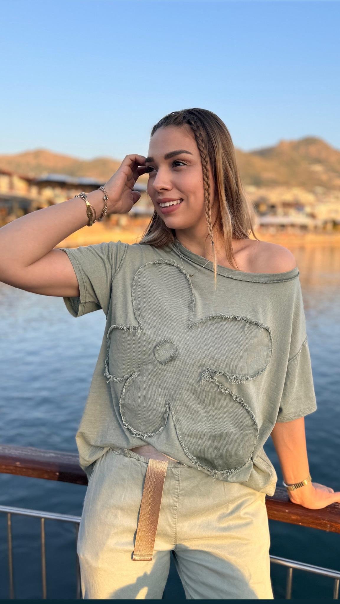 Bluz İthal Çiçek-2