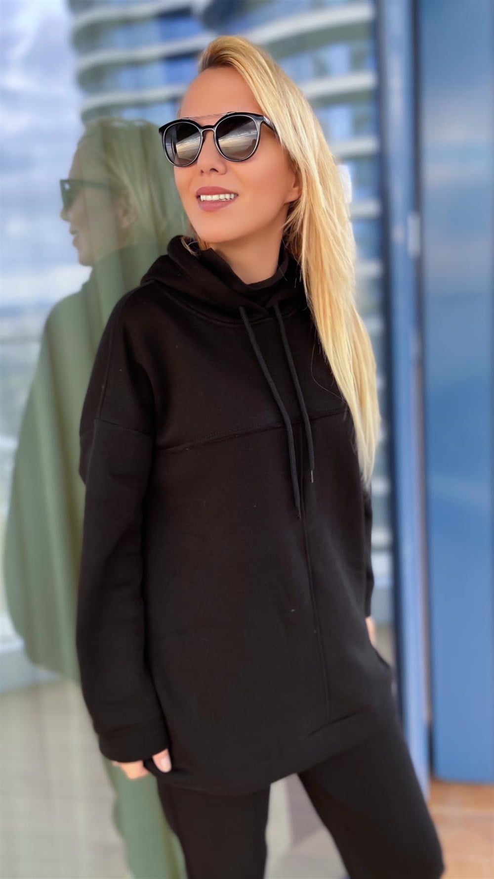 Boğazlı Kapşonlu Şardonlu Sweatshirt 