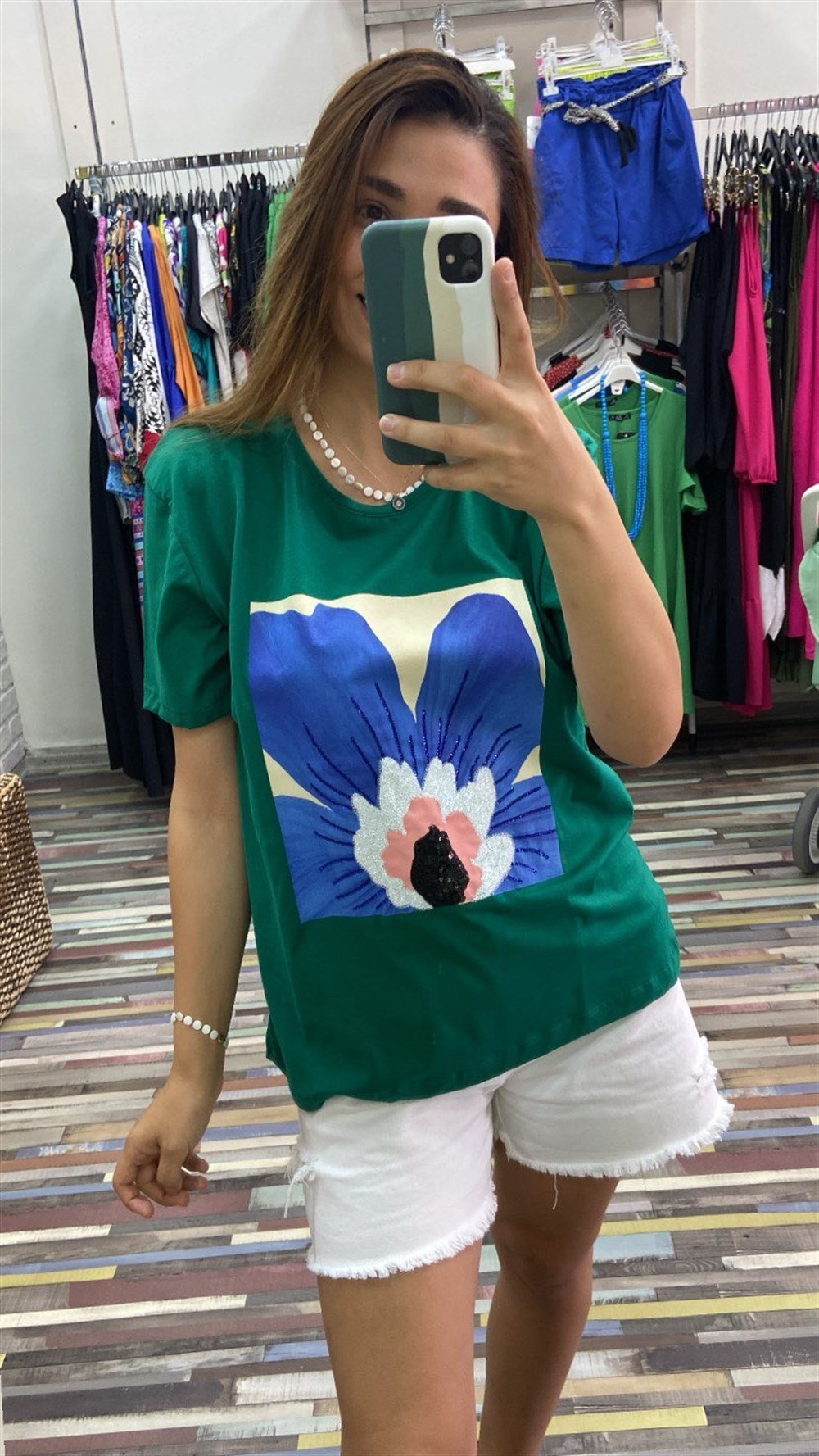 Çiçek Desen Tshirt