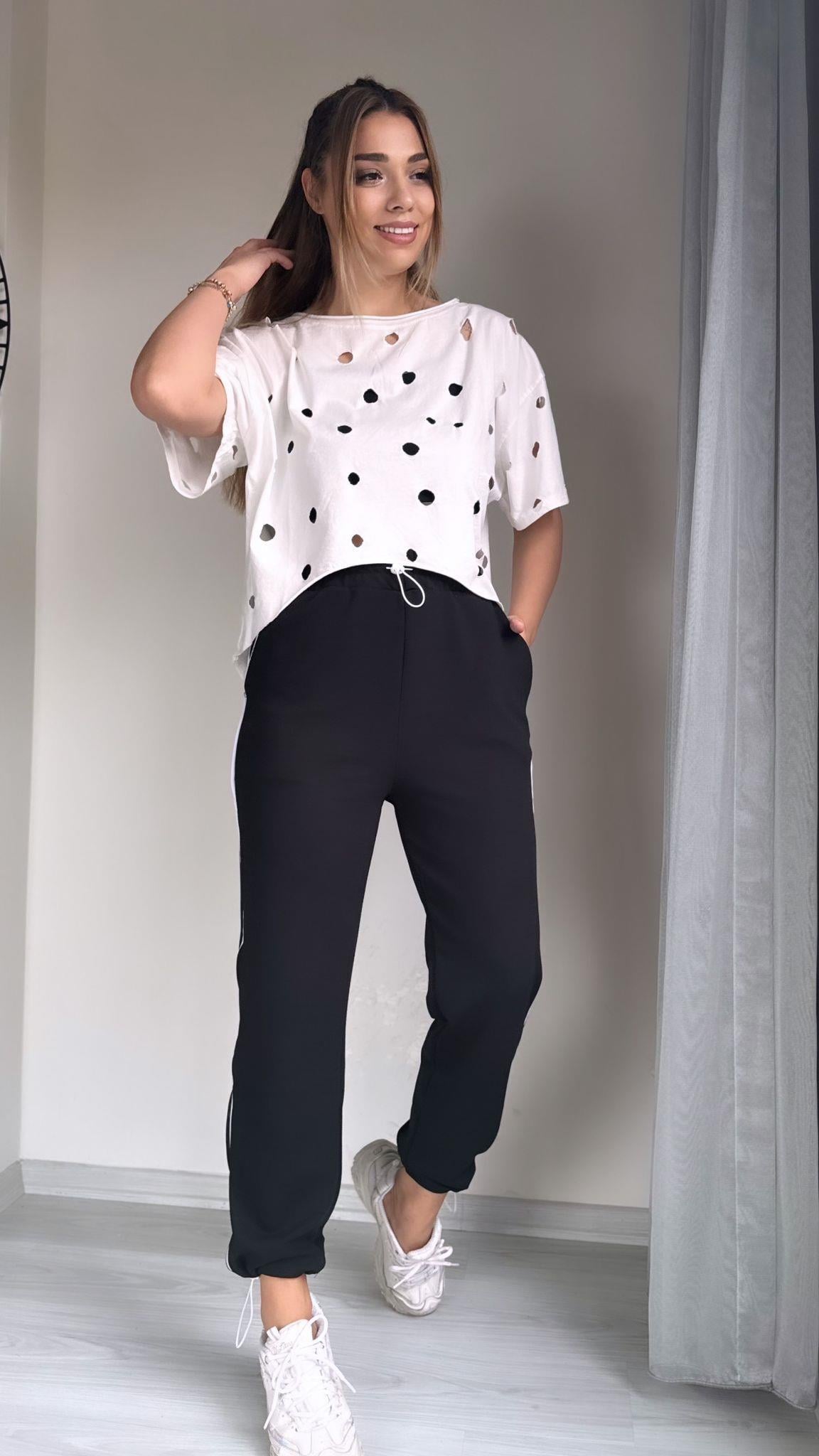 Delikli Tshirt 