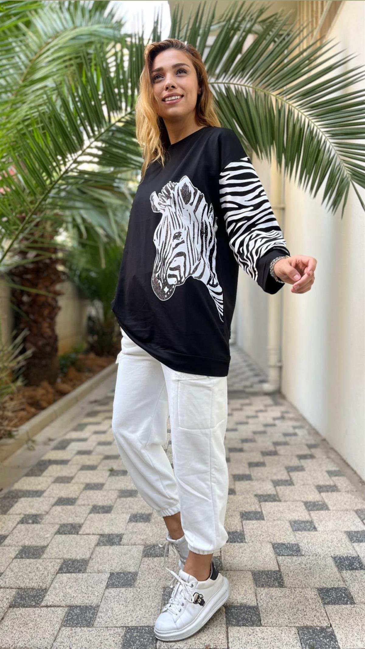 Deseli Sweatshirt Siyah Beyaz 