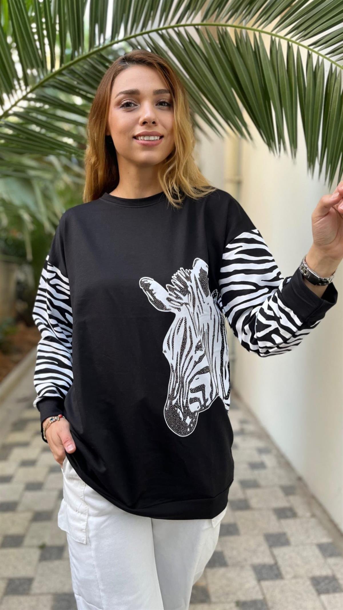 Deseli Sweatshirt Siyah Beyaz 