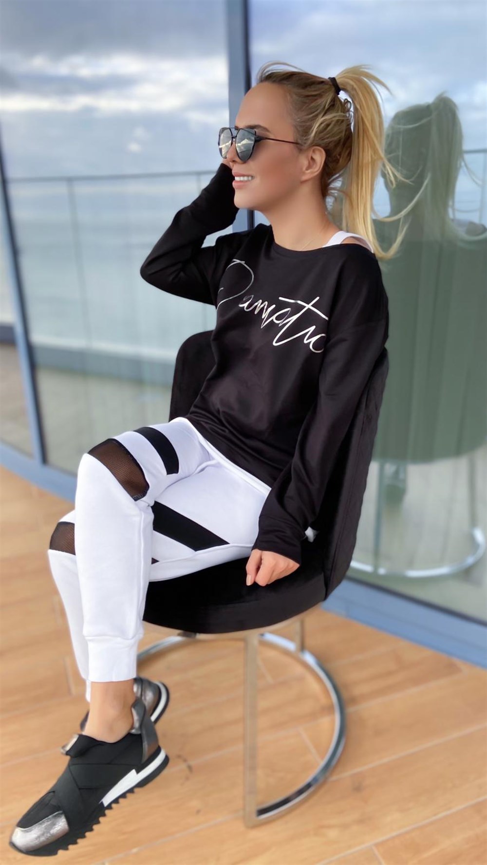 Dramatik  Sweatshirt