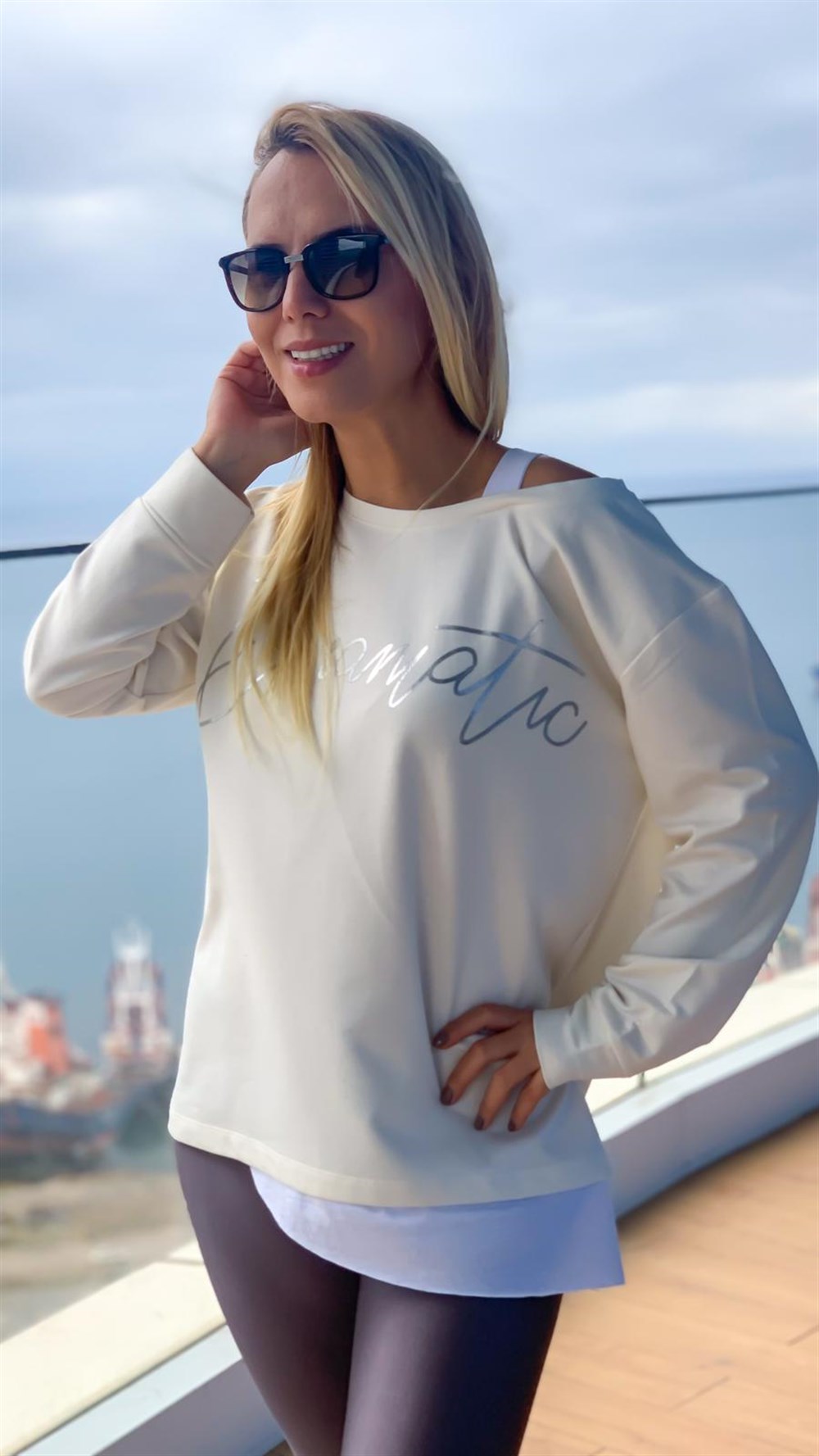 Dramatik Neon Sweatshirt