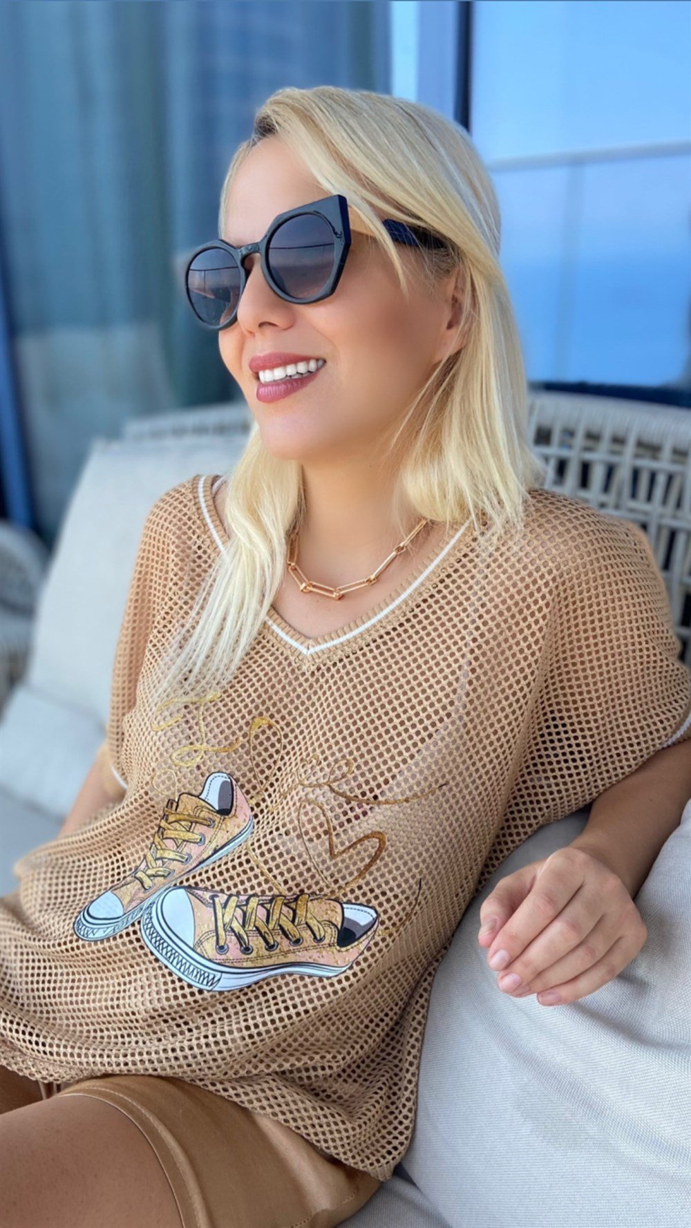 File Ayakkabılı Bluz