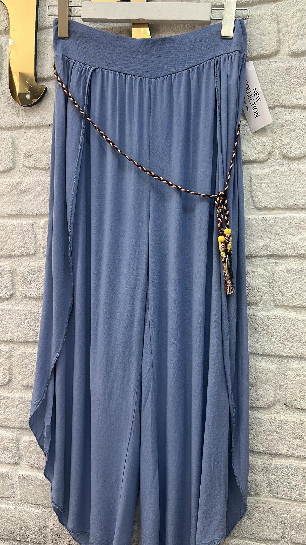 İthal Pantolon Yanı Yirtmaçli