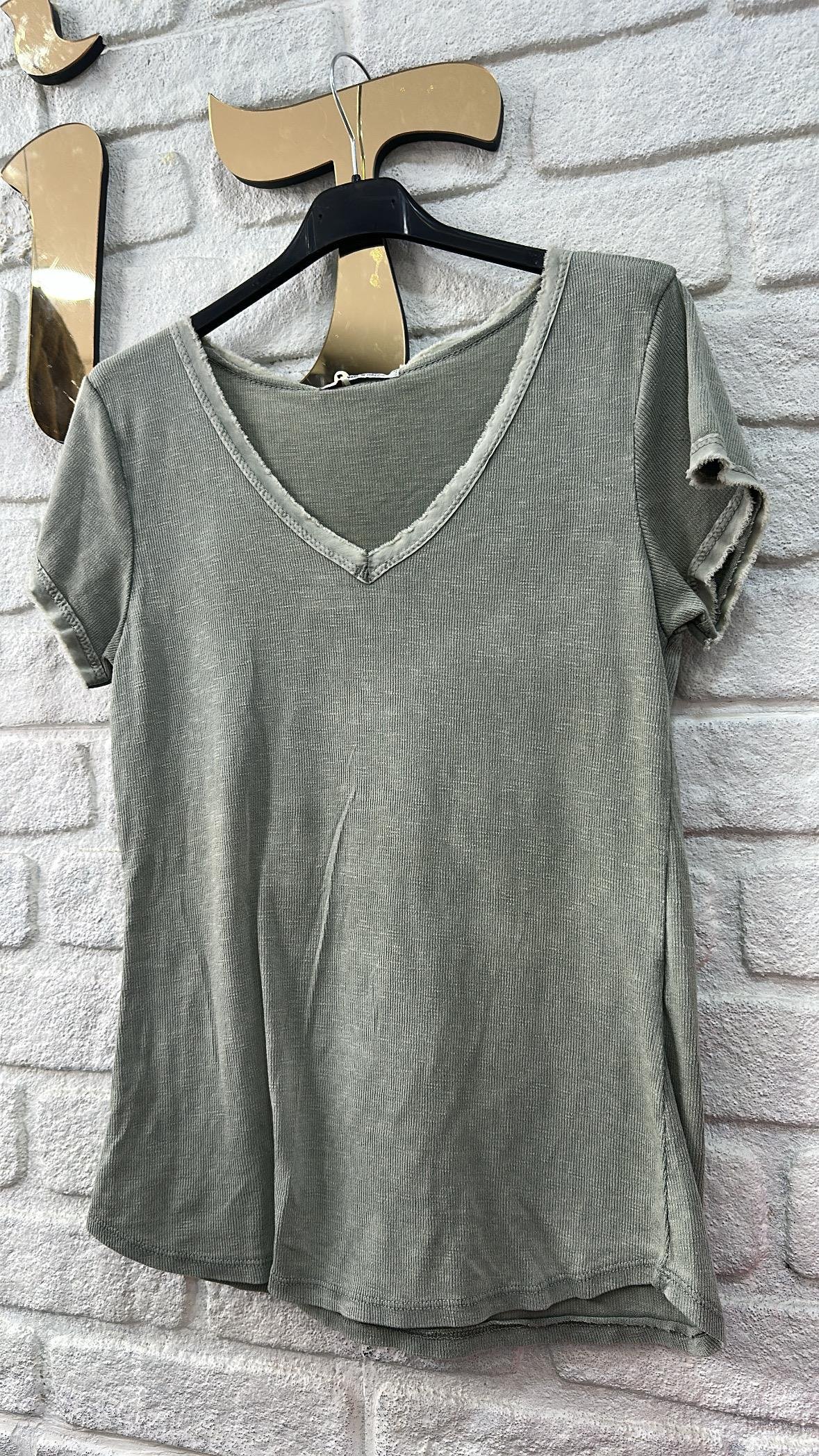 İthal V Tshirt