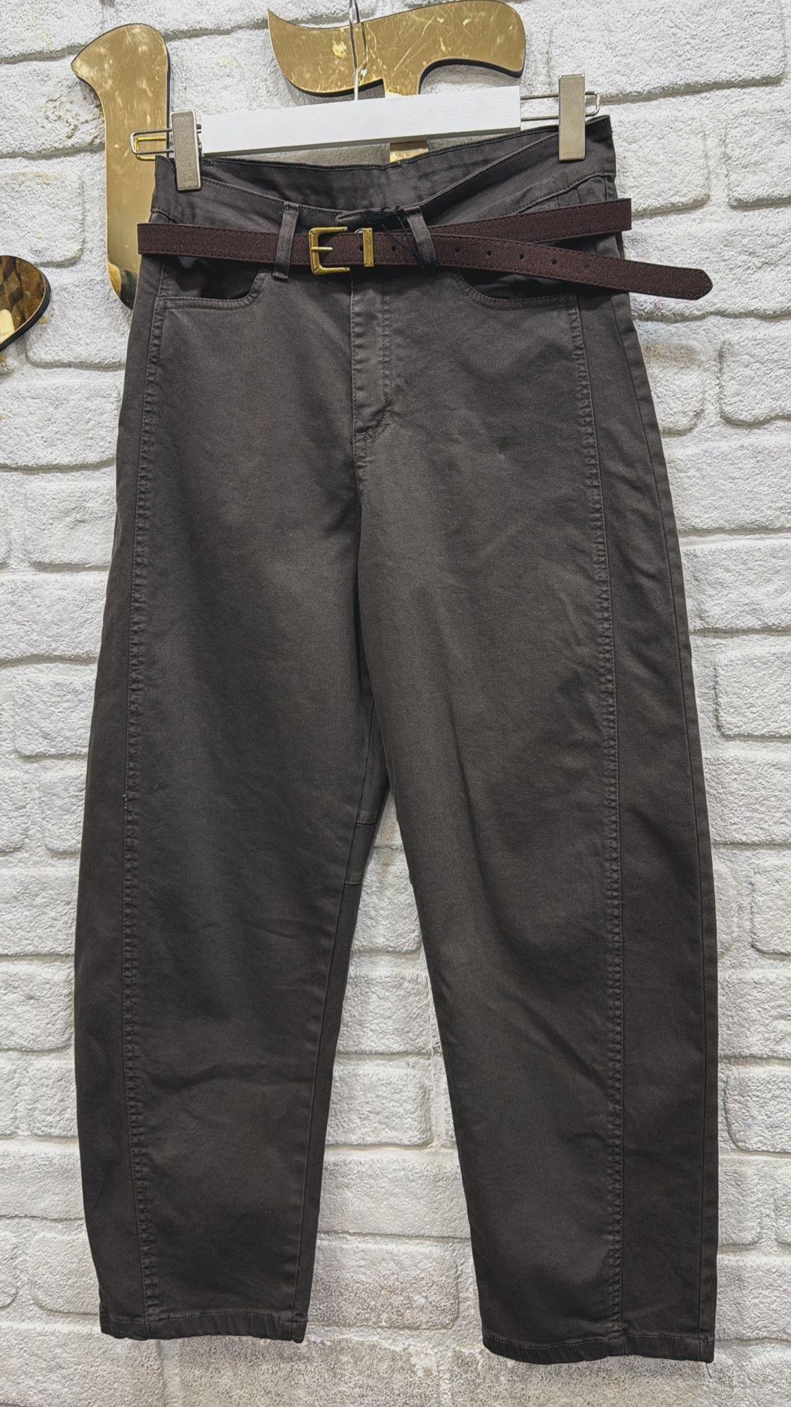 Kemerli anım Fit Pantolon 