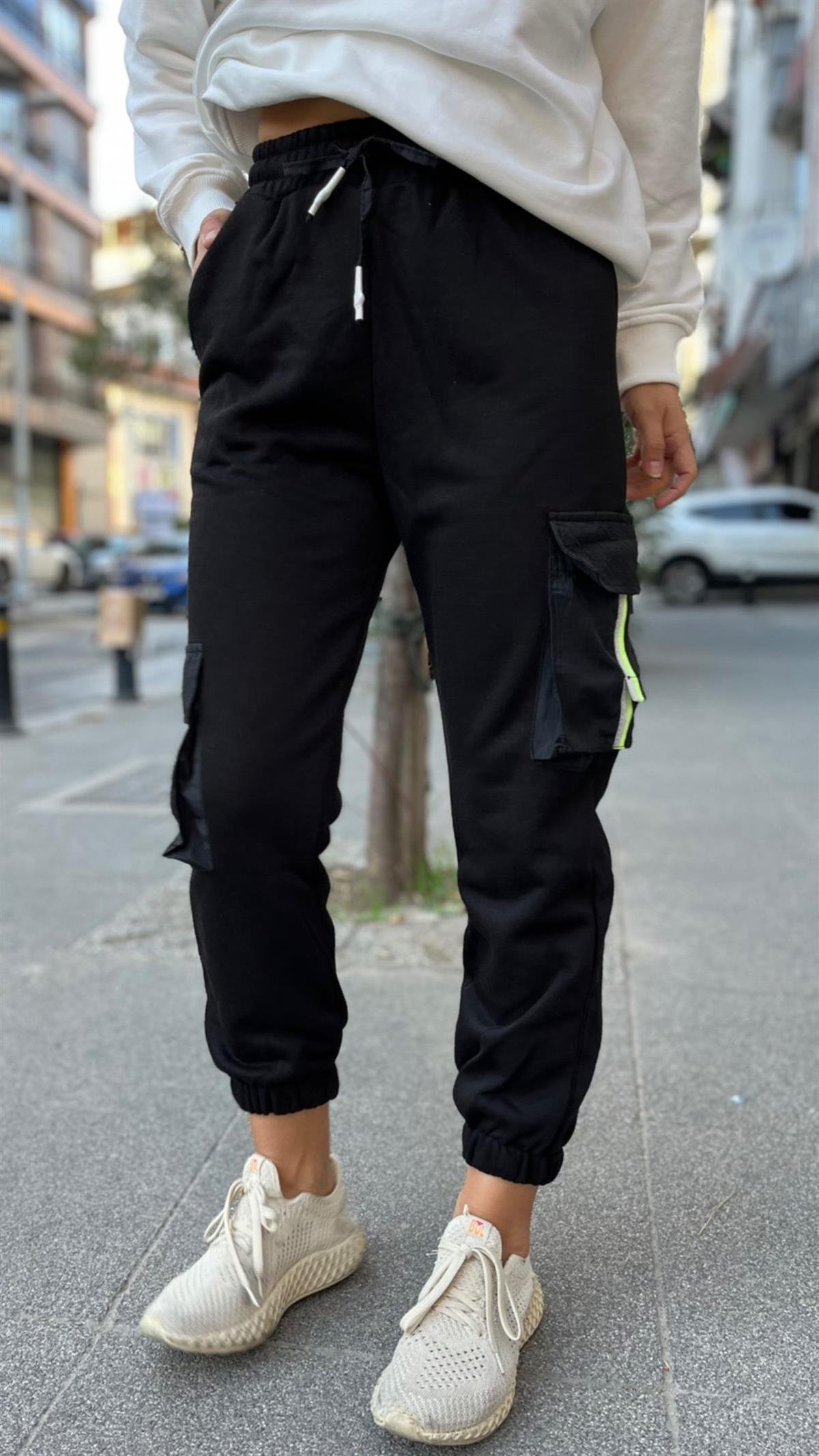 Neon Cepli Eşofman Altı 