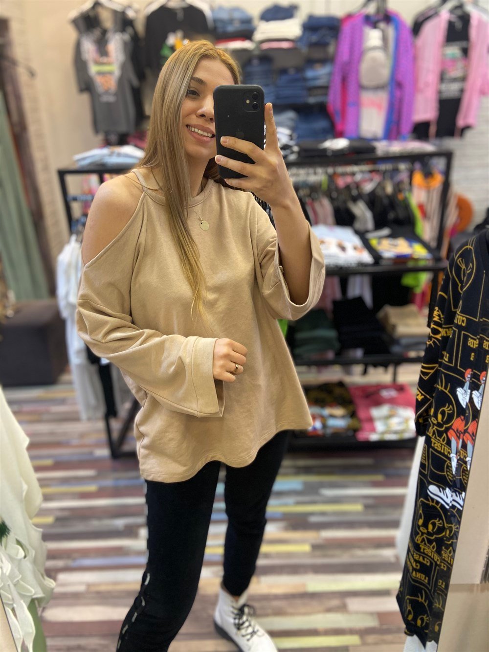 Omzu Açık Oversize Sweatshirt