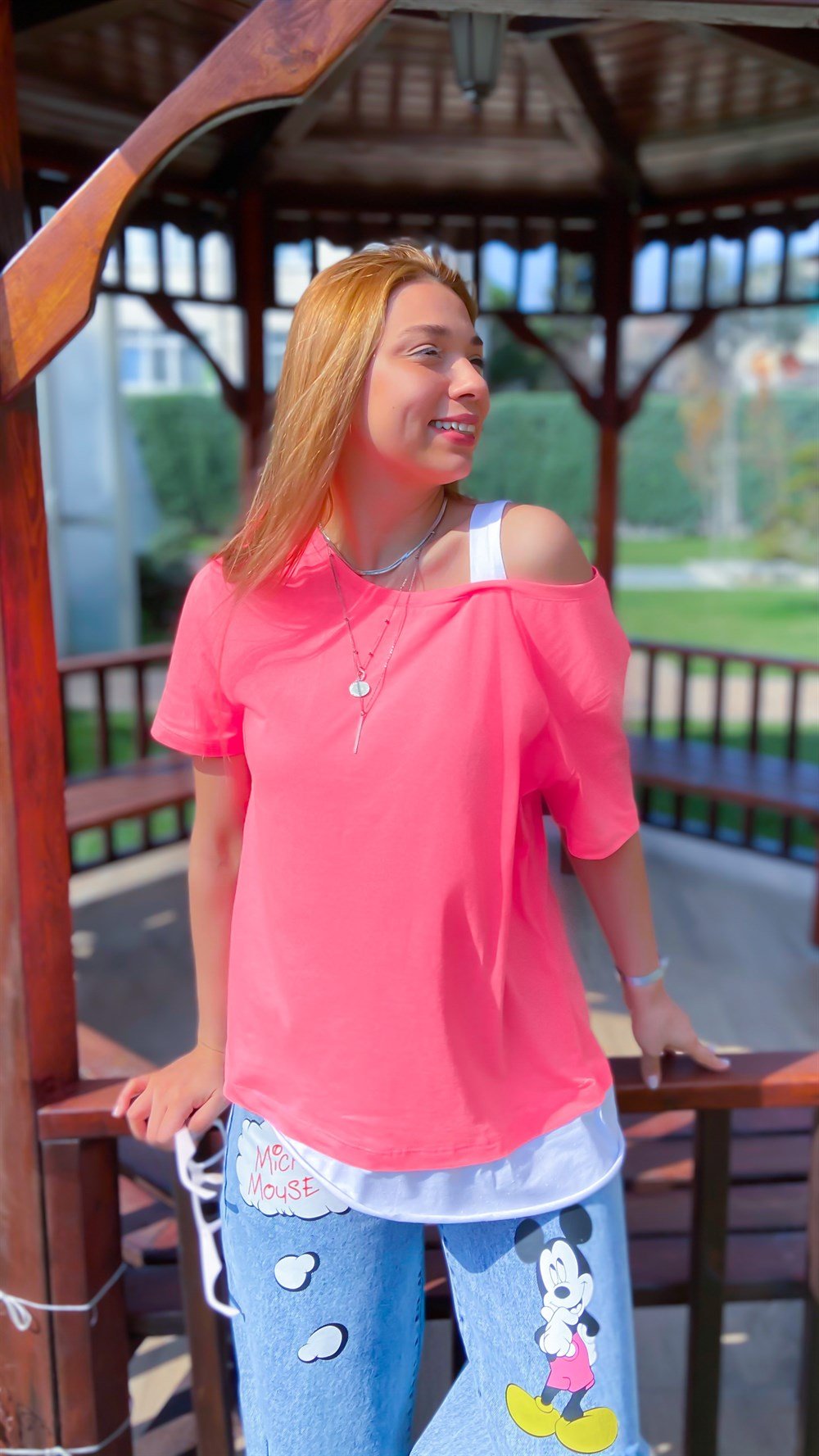 Pembe Tek Omuz T-shirt