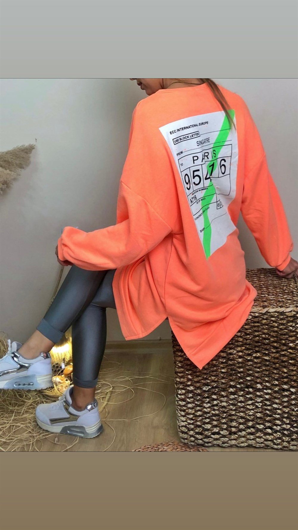 Renkli Paris Sweat