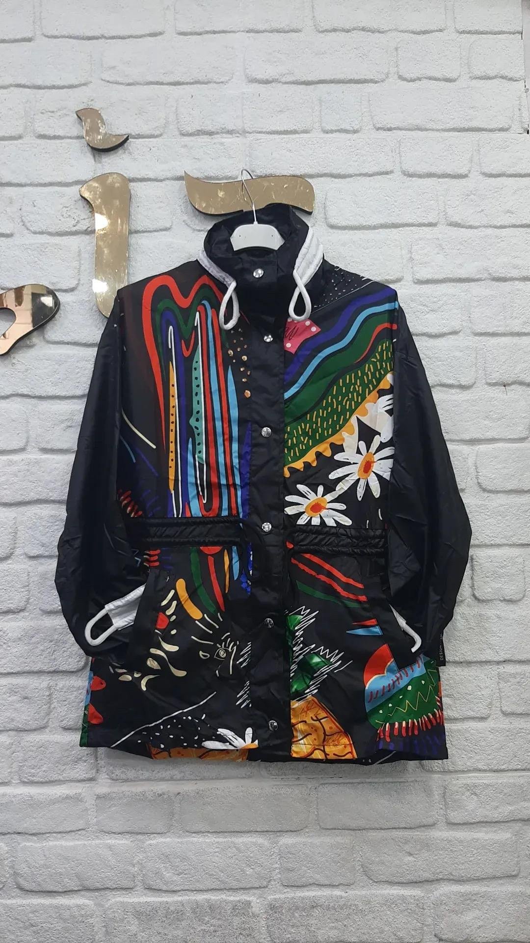 Renkli Yağmurluk