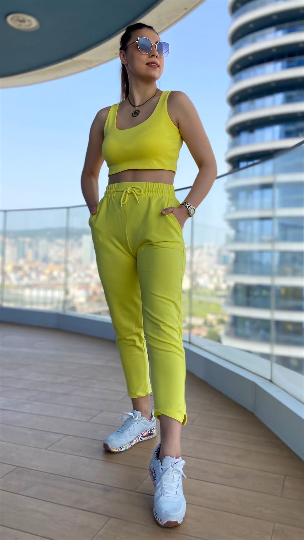 Sari  Eşofman 2