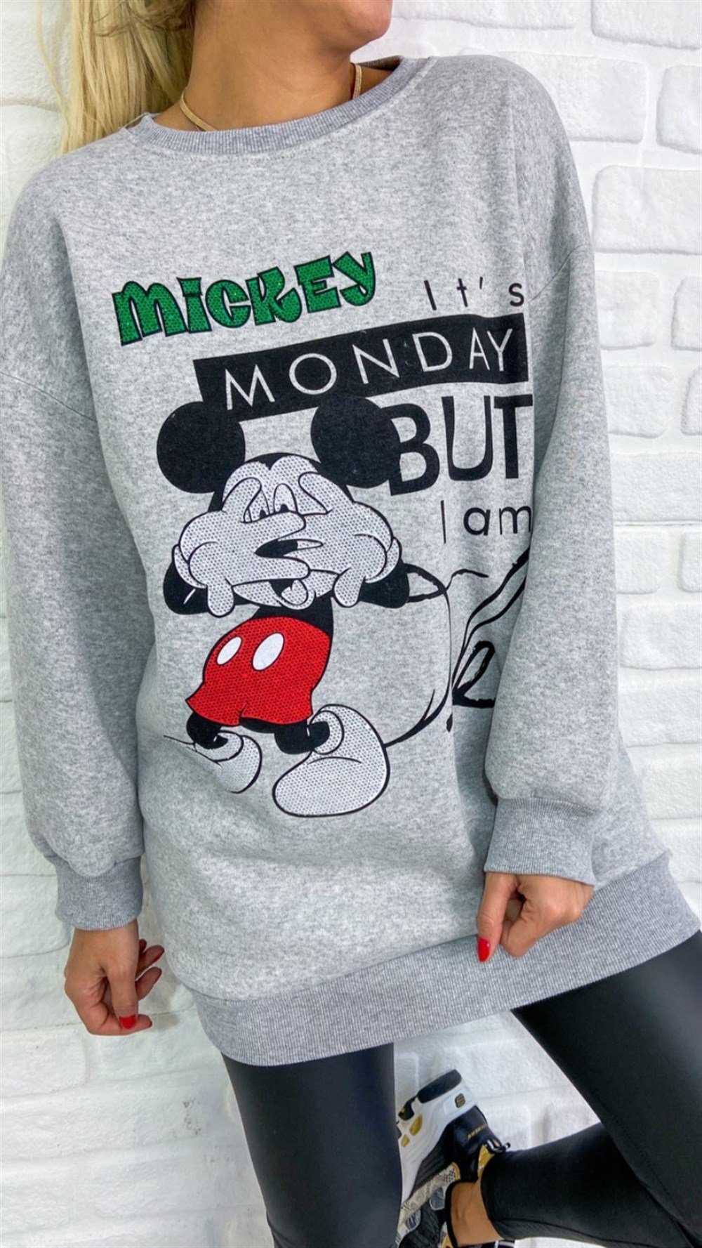 Taşli Mickeyli Sweat