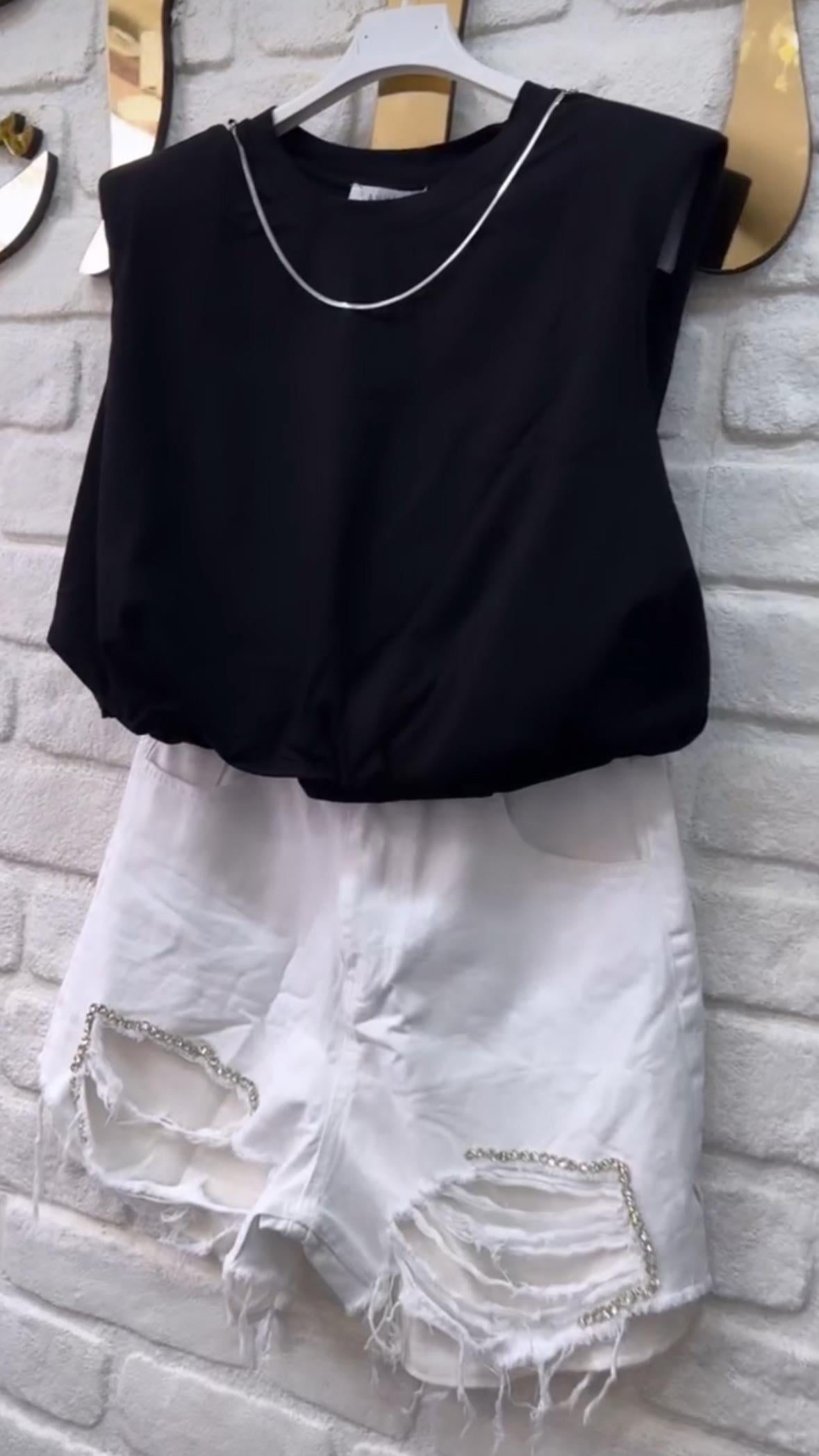 Zincirli Vatkalı Tshirt