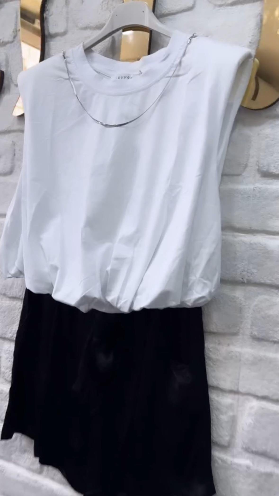Zincirli Vatkalı Tshirt