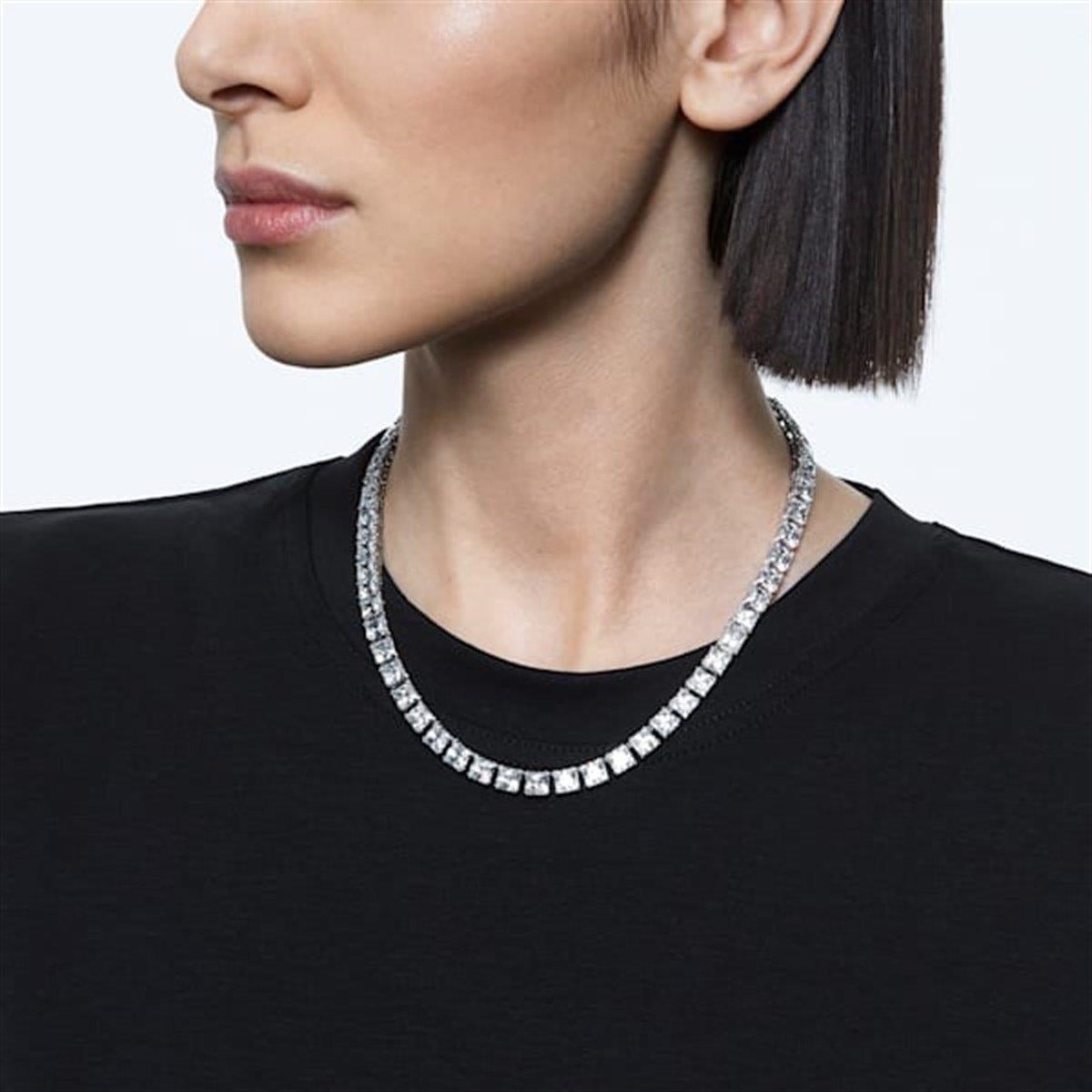 MarkasızMillenia Kolye Gerdanlık Swarovski Zirconia Kare Kristal Rodyum Kaplama | ÜnçerlerMillenia Kolye Gerdanlık Swarovski Zirconia Kare Kristal Rodyum Kaplama