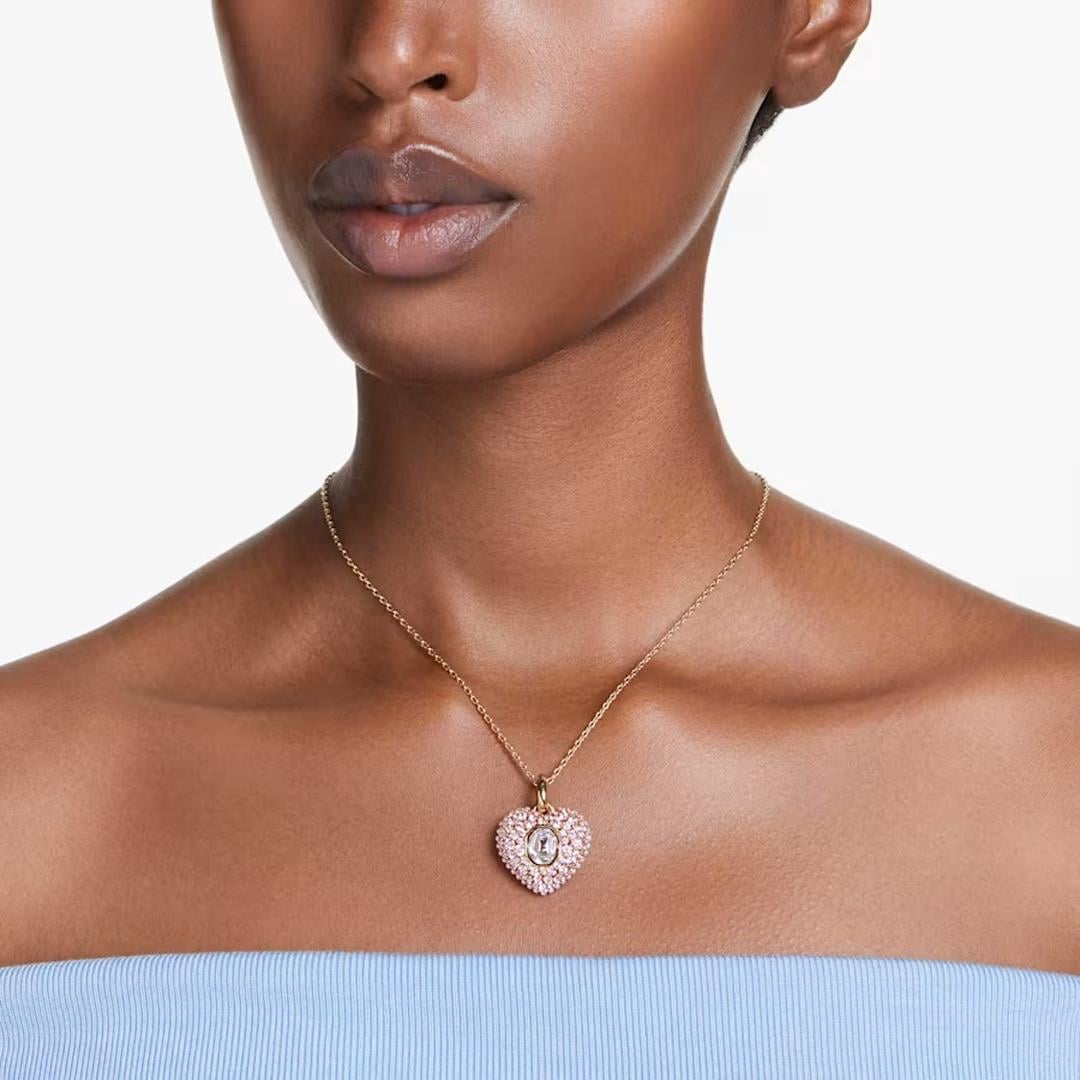 MarkasızSwarovski Hyperboala Kalp Şekiili Kadın Kolye