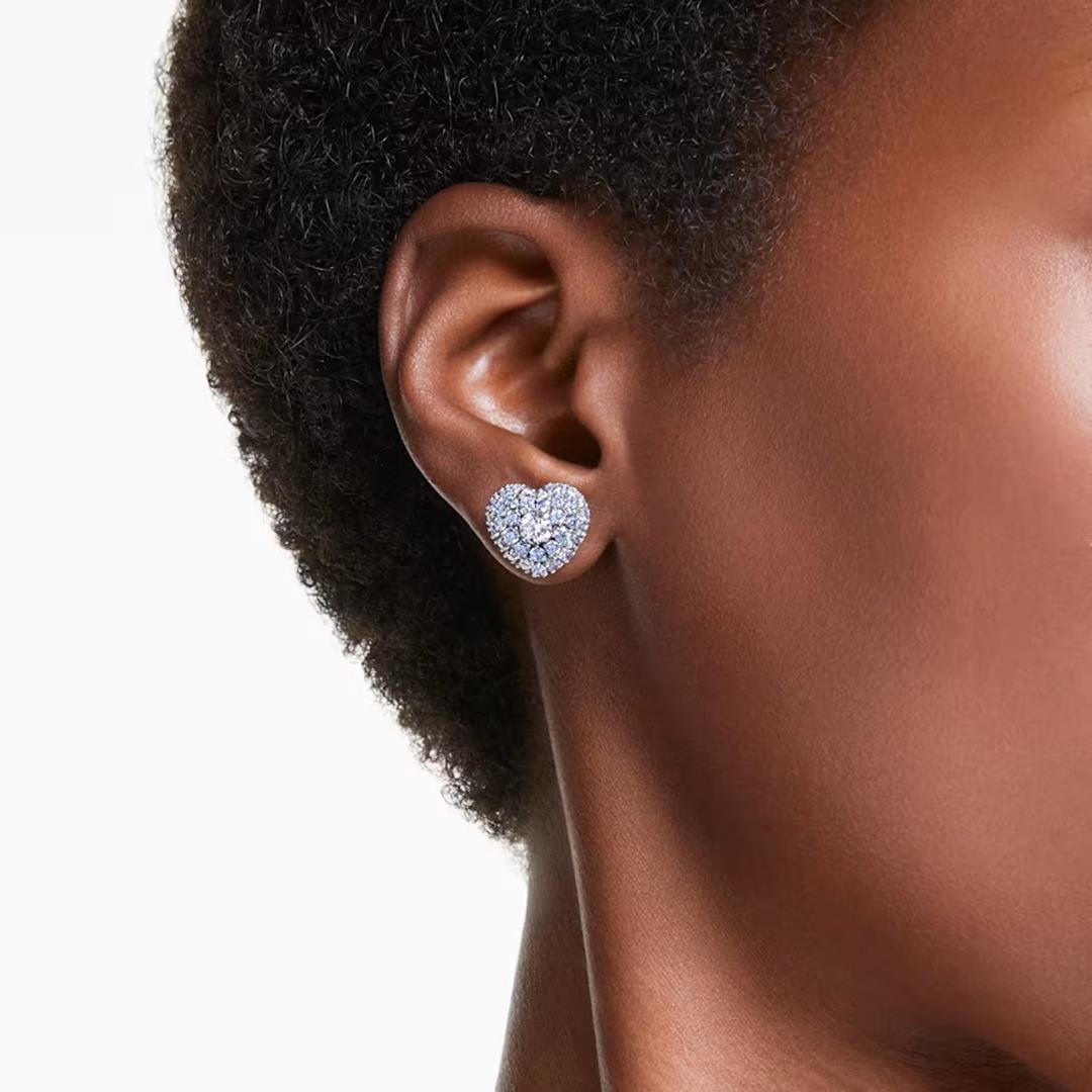 MarkasızSwarovski Hyperboala Kalp Şekilli Taşlı Kadın Küpe