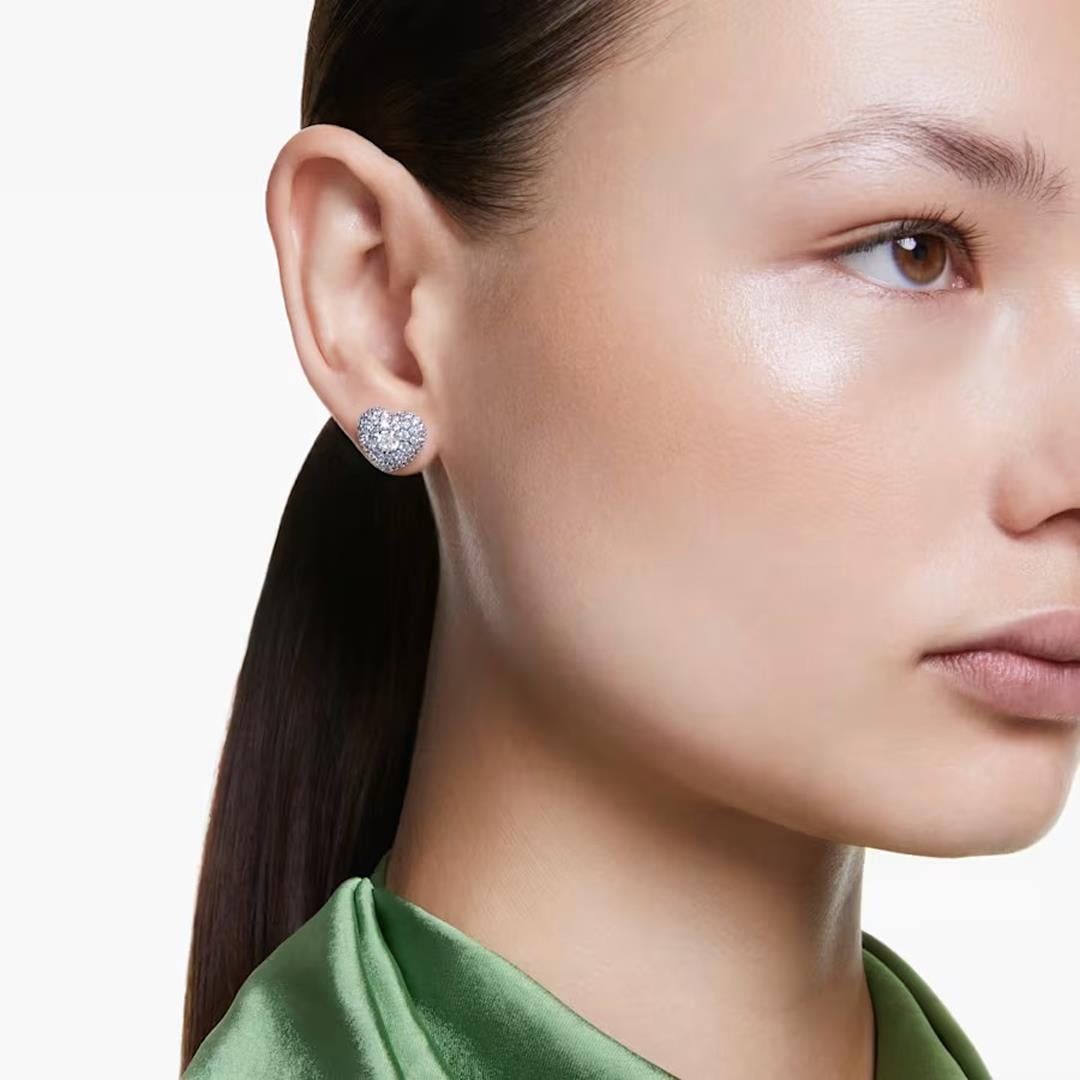 MarkasızSwarovski Hyperboala Kalp Şekilli Taşlı Kadın Küpe