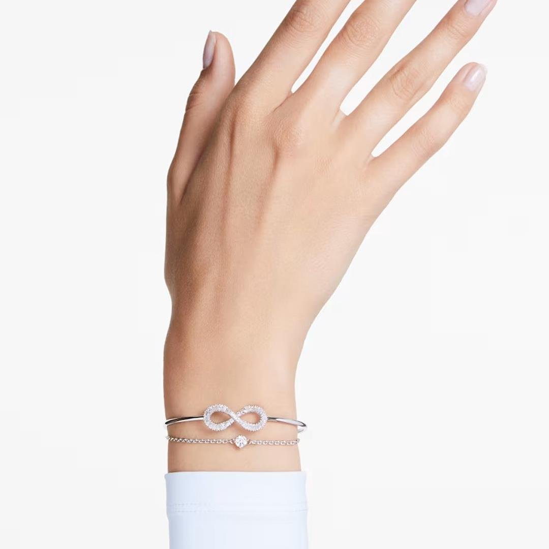 MarkasızSwarovski Hyperboala Sonsuzluk Kadın Bileklik