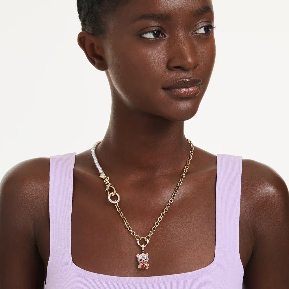SwarovskiIdyllia Charm Karışık kesimler, Ayıcık, Pembe, 18k altın rengi yüzey