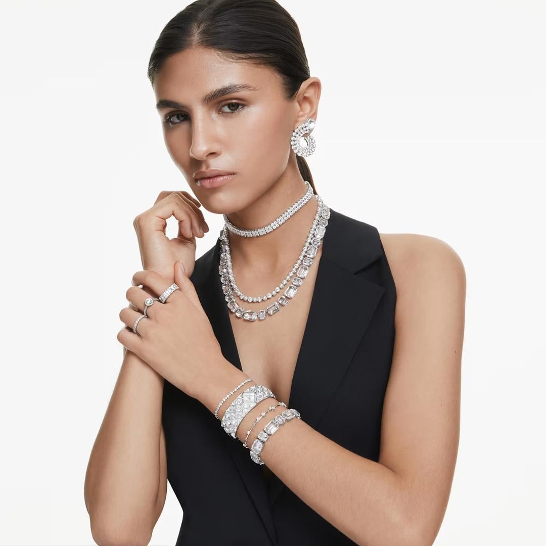 SwarovskiMatrix halka küpeler Karışık yuvarlak kesimler, Beyaz, Rodyum kaplama