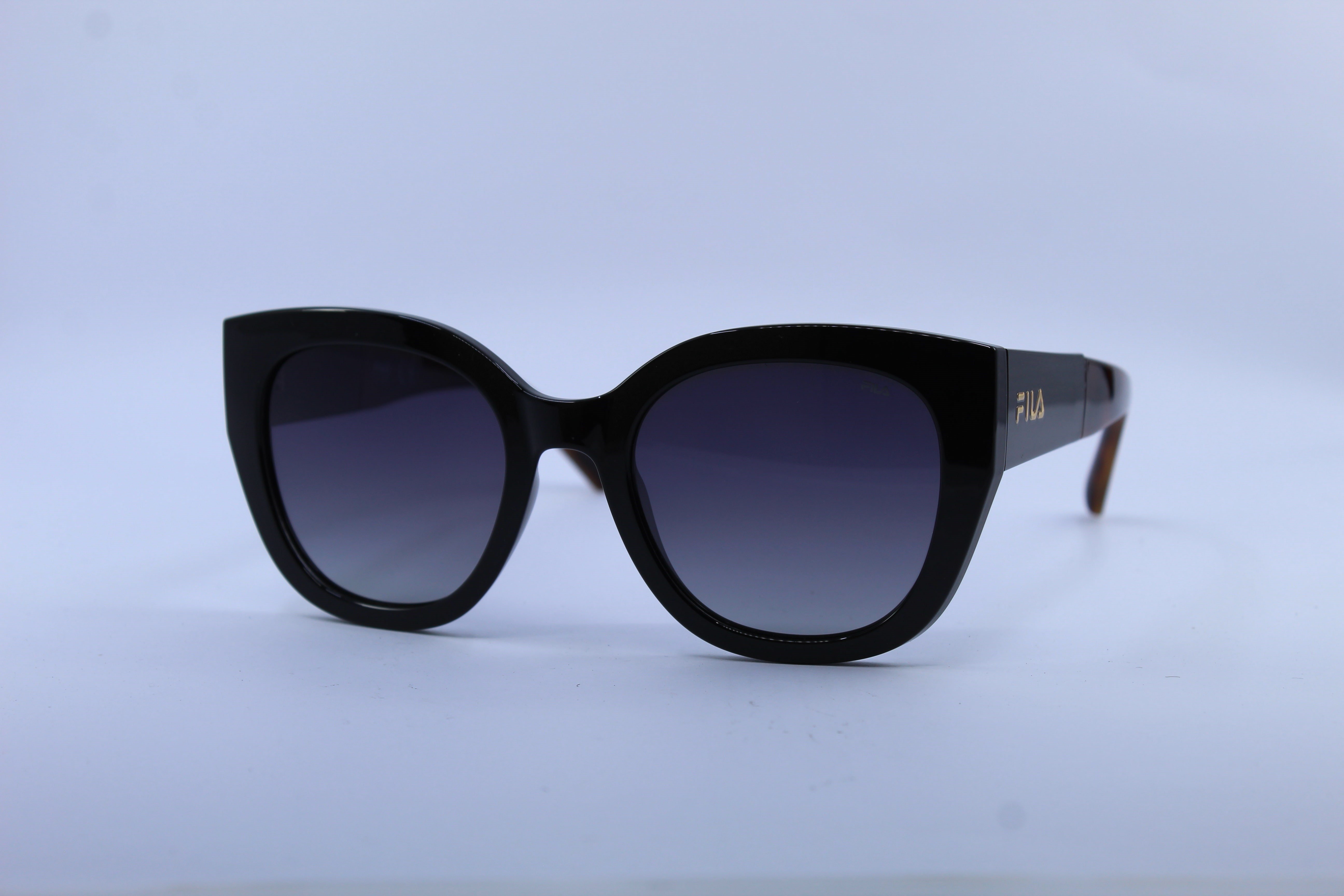 FILA  SFI682 700P 52-21  Güneş Gözlüğü