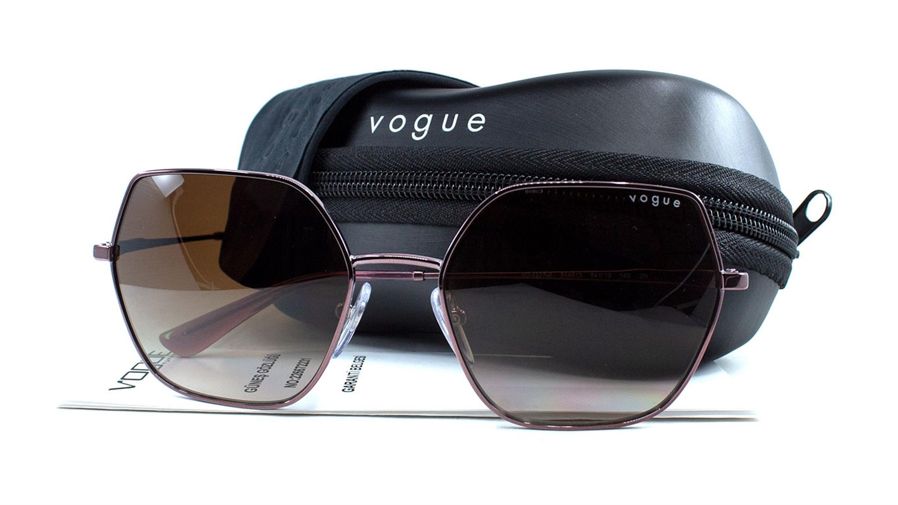 VOGUE  4207-S 514813 54-18  Güneş Gözlüğü