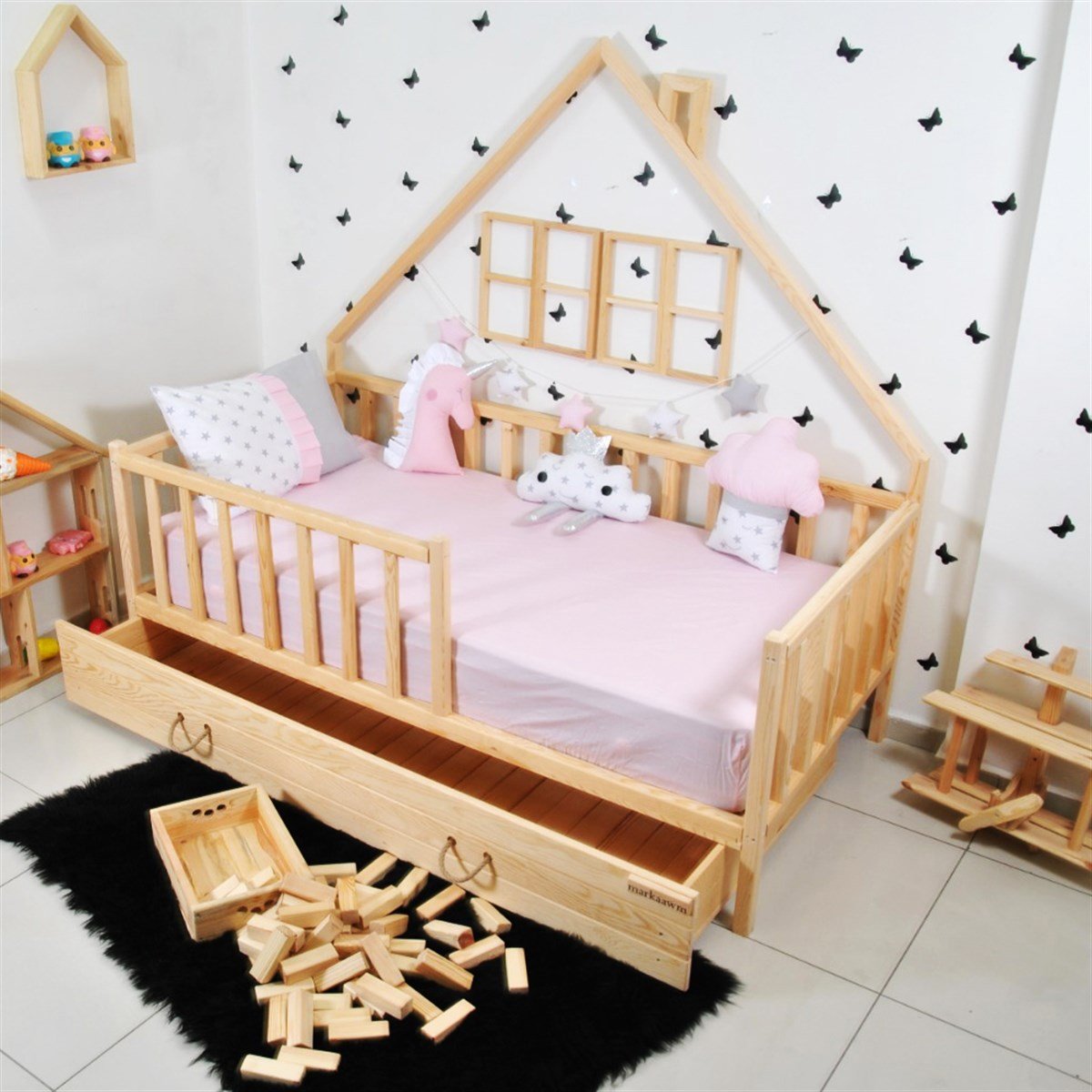 En Ucuz Montessori Yatak Modelleri | MarkaawmMontessori Yatak Modeli Doğal Çam Ağacı