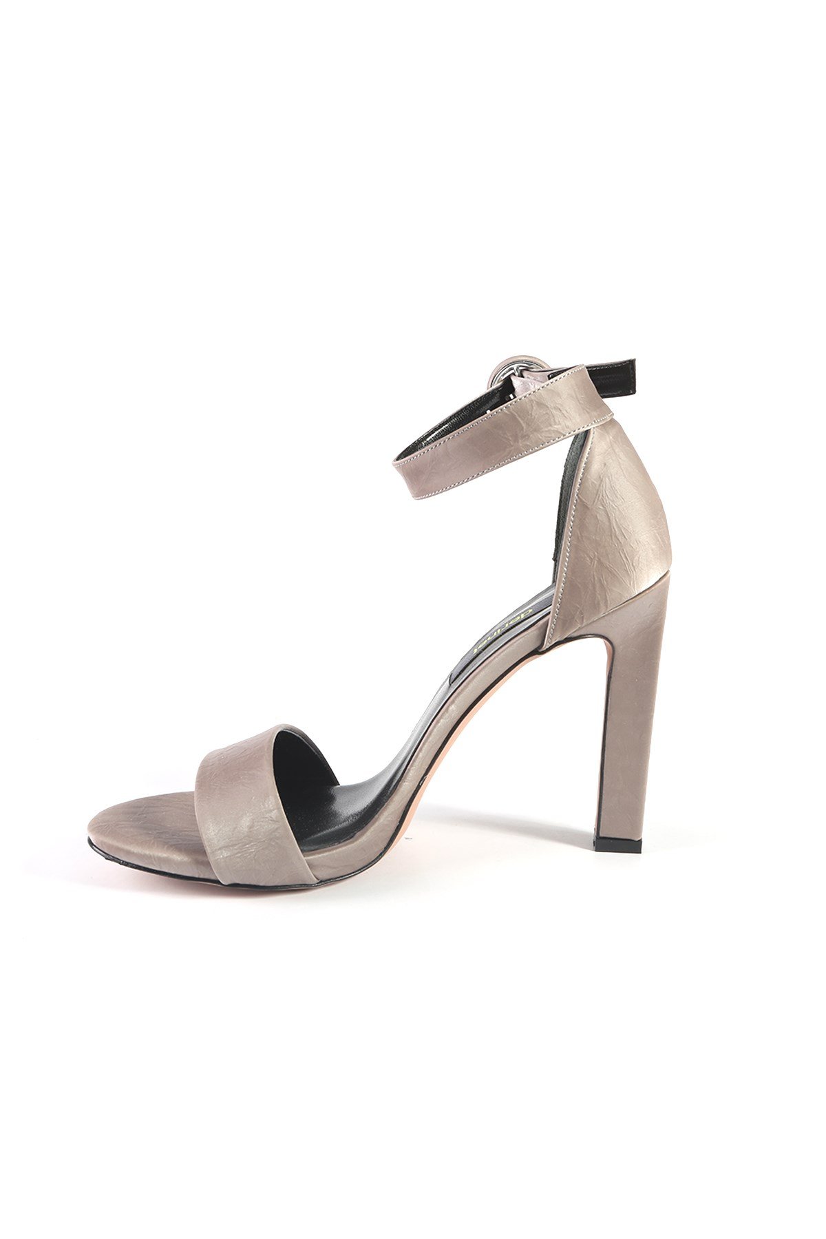 11003 DERİNET KADIN AYAKKABI PLATİN