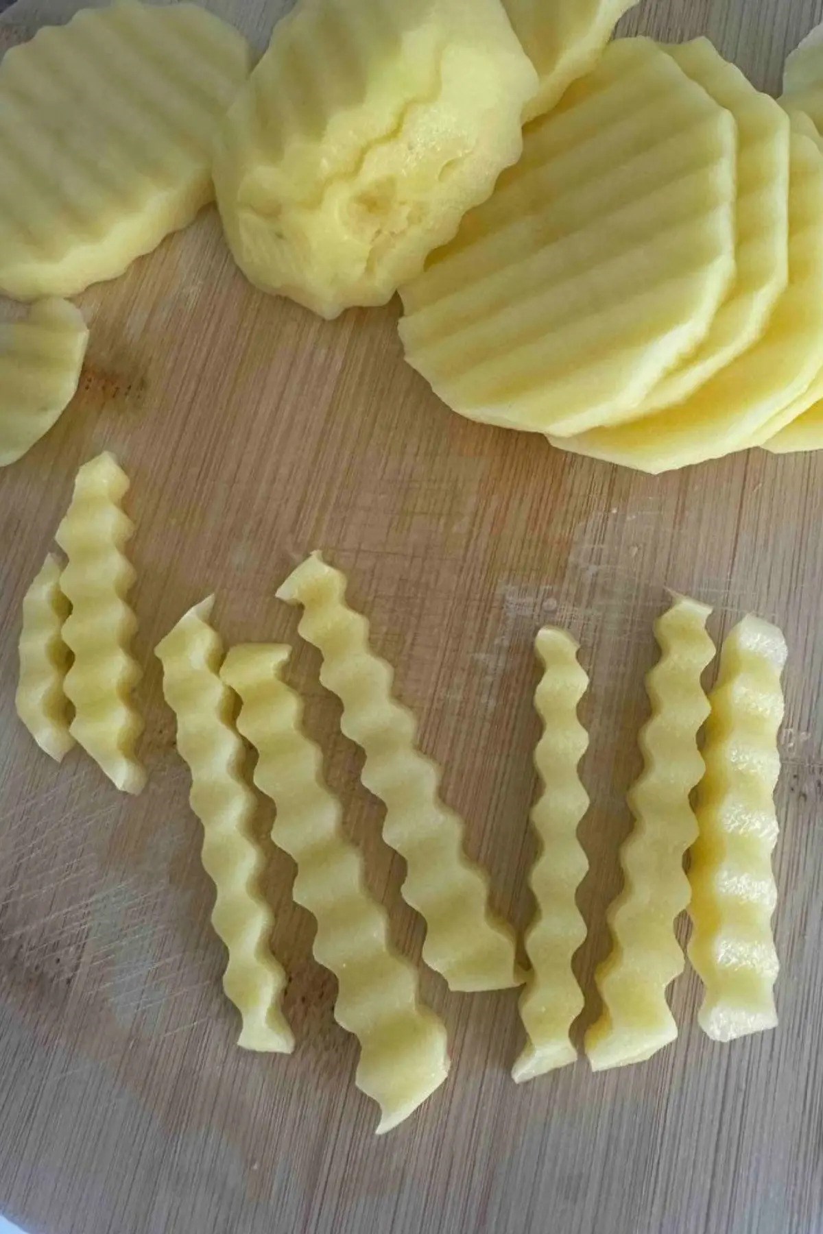 Cips Patates Doğrayıcı Şekilli Sebze Ve Meyve Dilimleyici Hamur Kesme Aparatı 