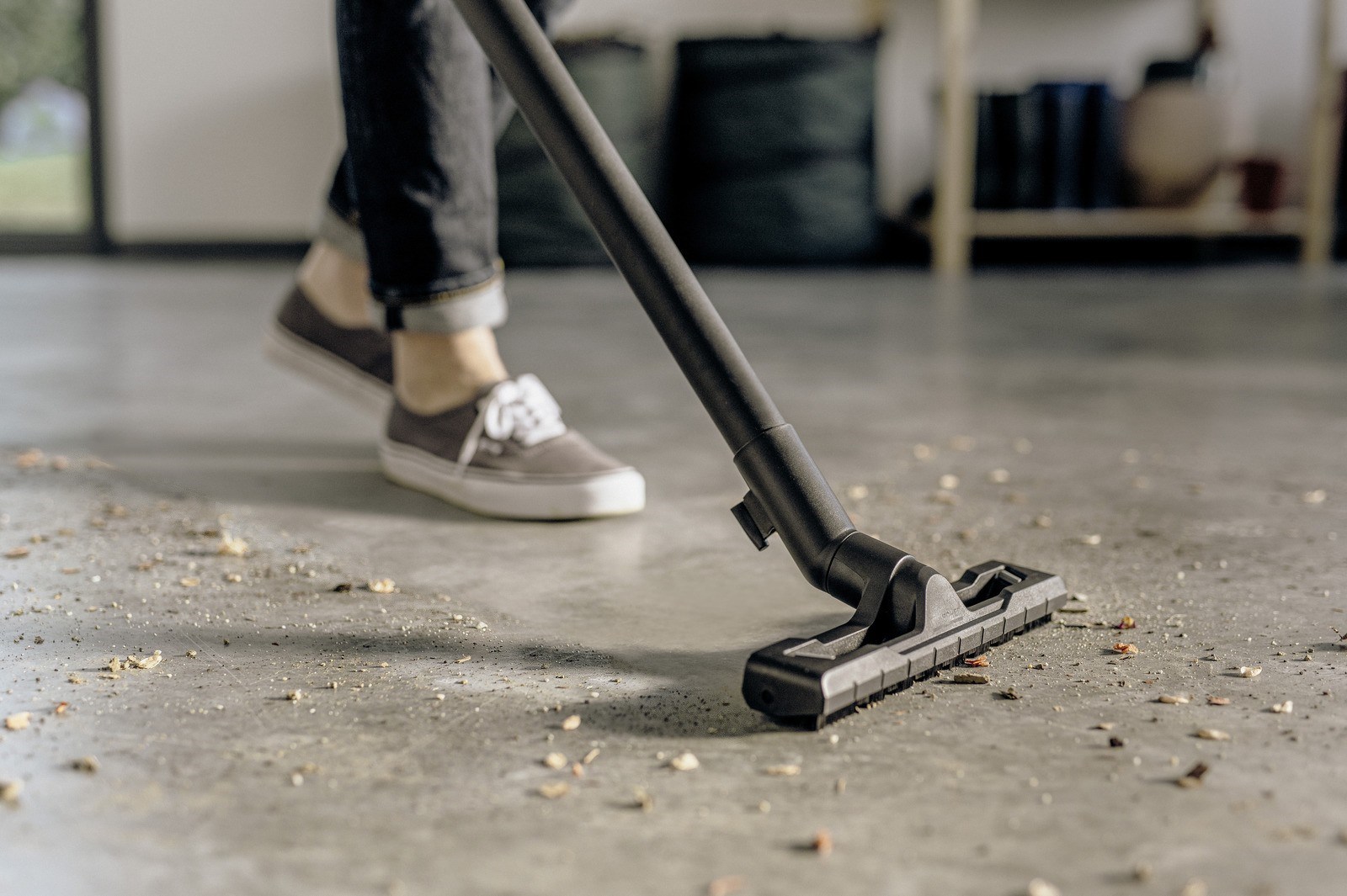 Karcher Kwd 1 W V-12/2/18 Islak Kuru Elektirikli Süpürge 1000 Watt 