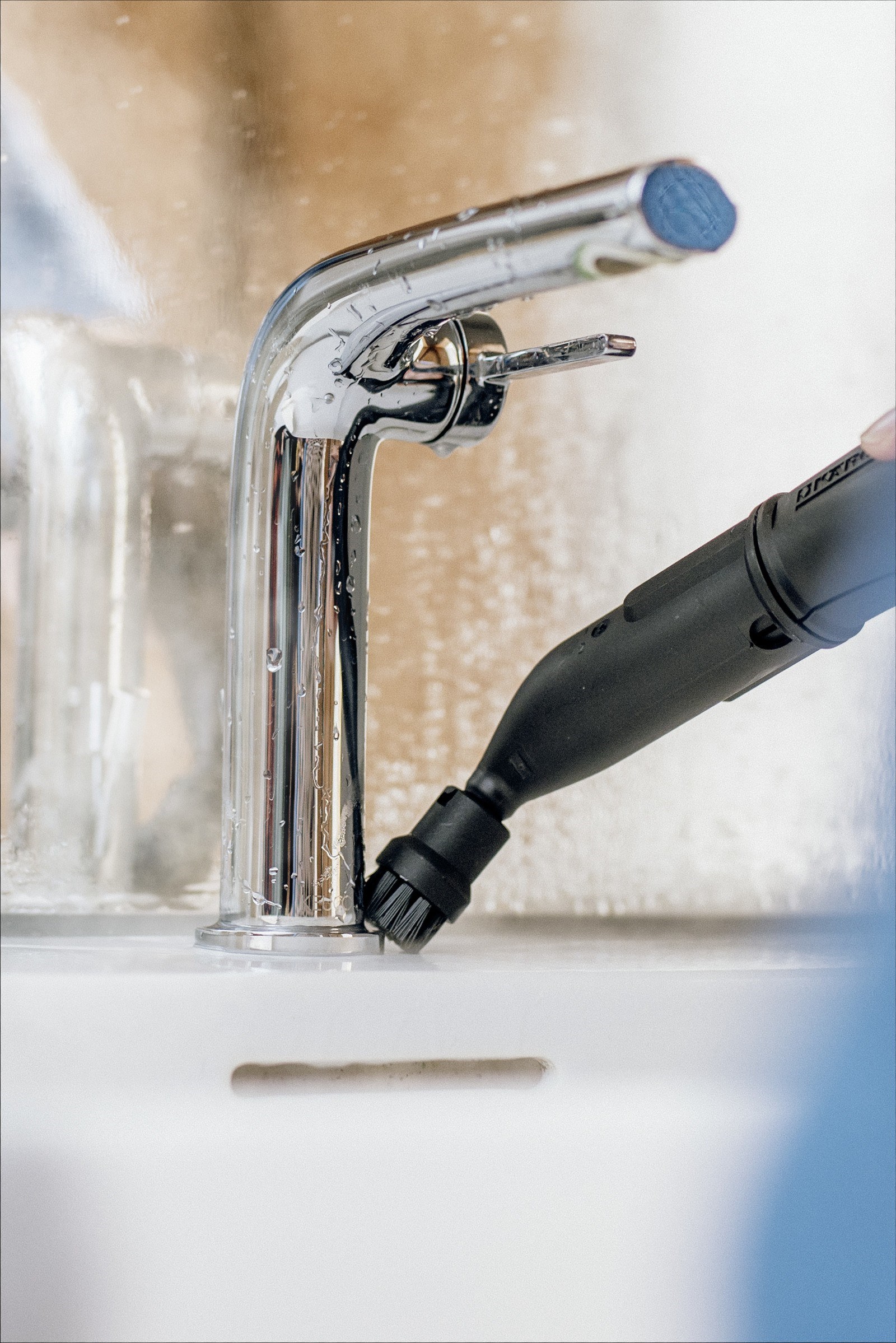 Karcher SC 4 Easyfix Buharlı Temizlik Makinesi 
