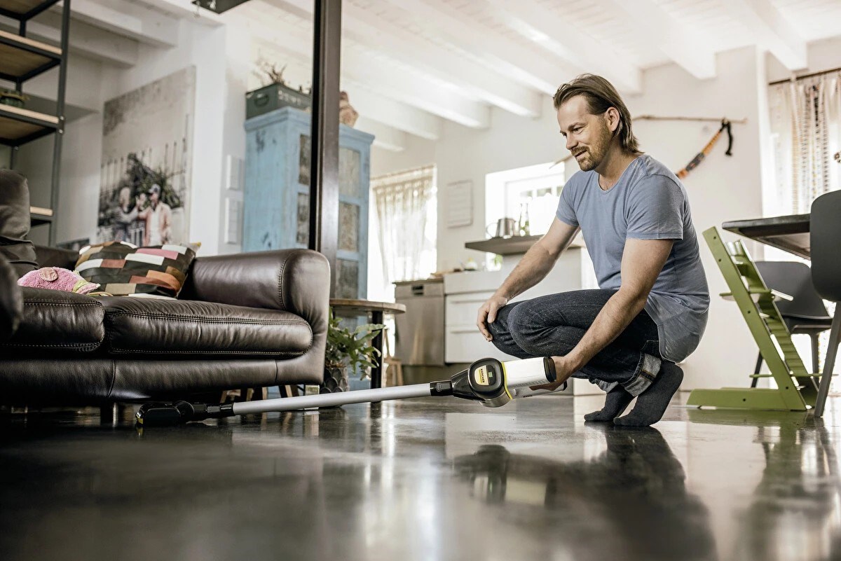 Karcher VC 6 Cordless OurFamily Battery Plus Çift Bataryalı Şarjlı Dikey Süpürge 