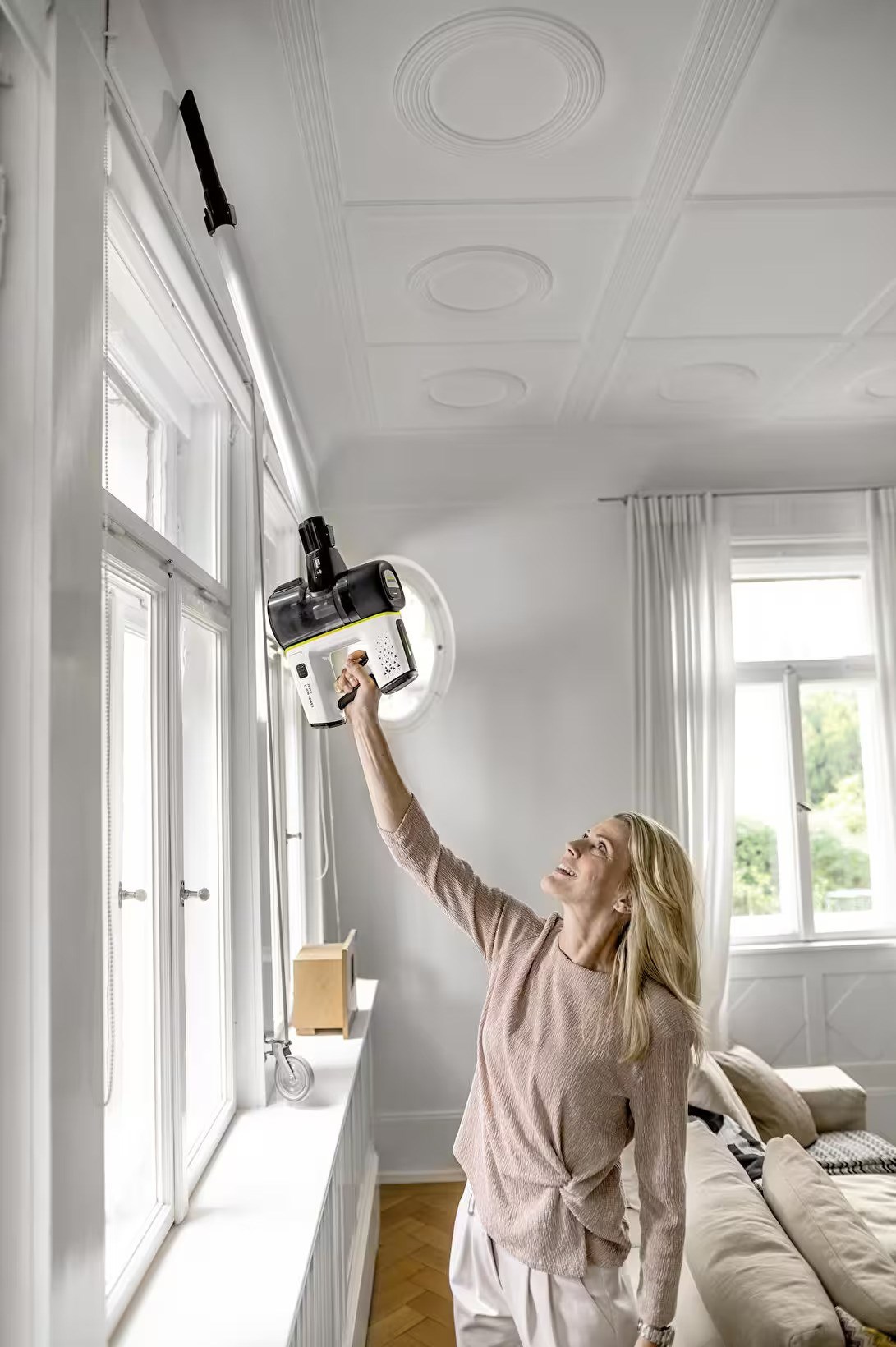 Karcher VC 7 Cordless YourMax EU Şarjlı Dikey Süpürge Beyaz 
