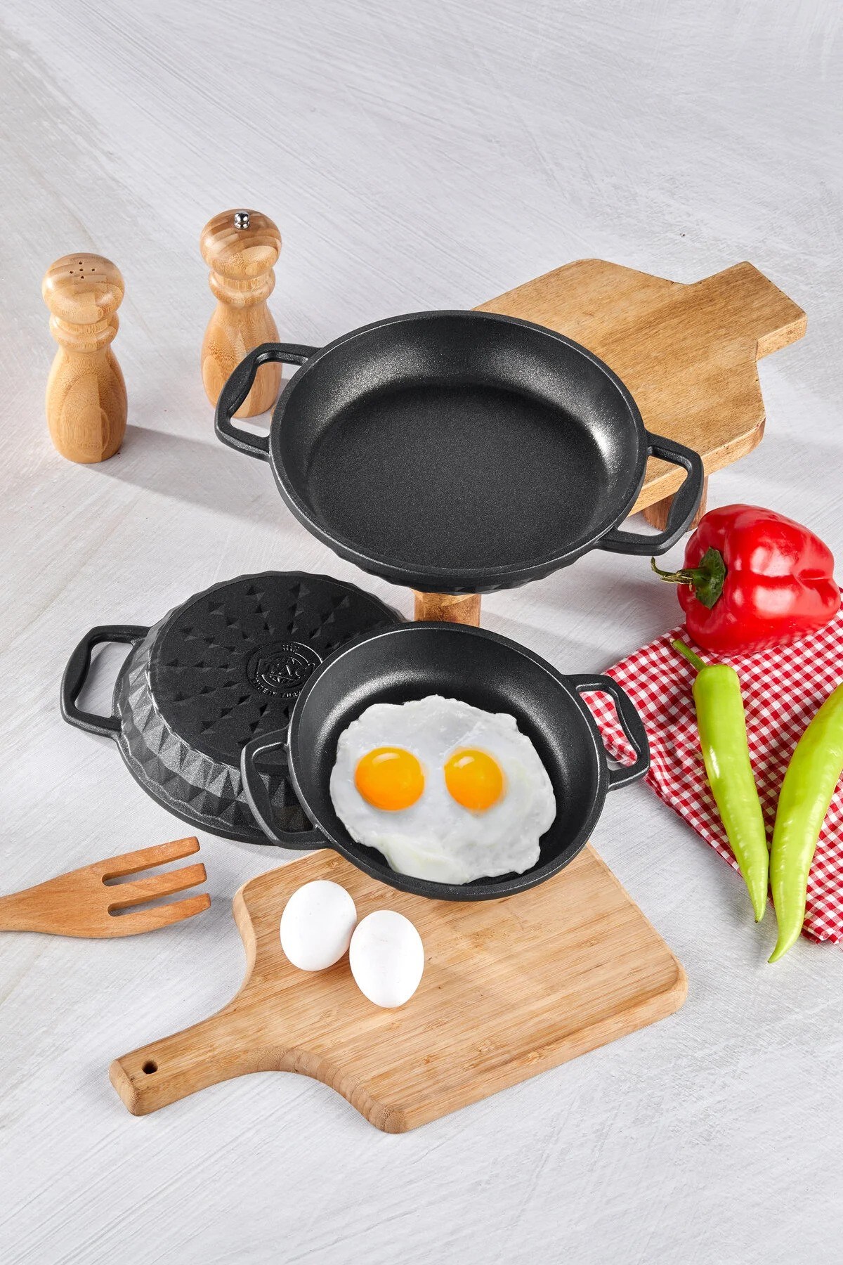 Taç Bella 3'lü Granit Döküm Sahan Seti 18 - 20 - 22 cm 
