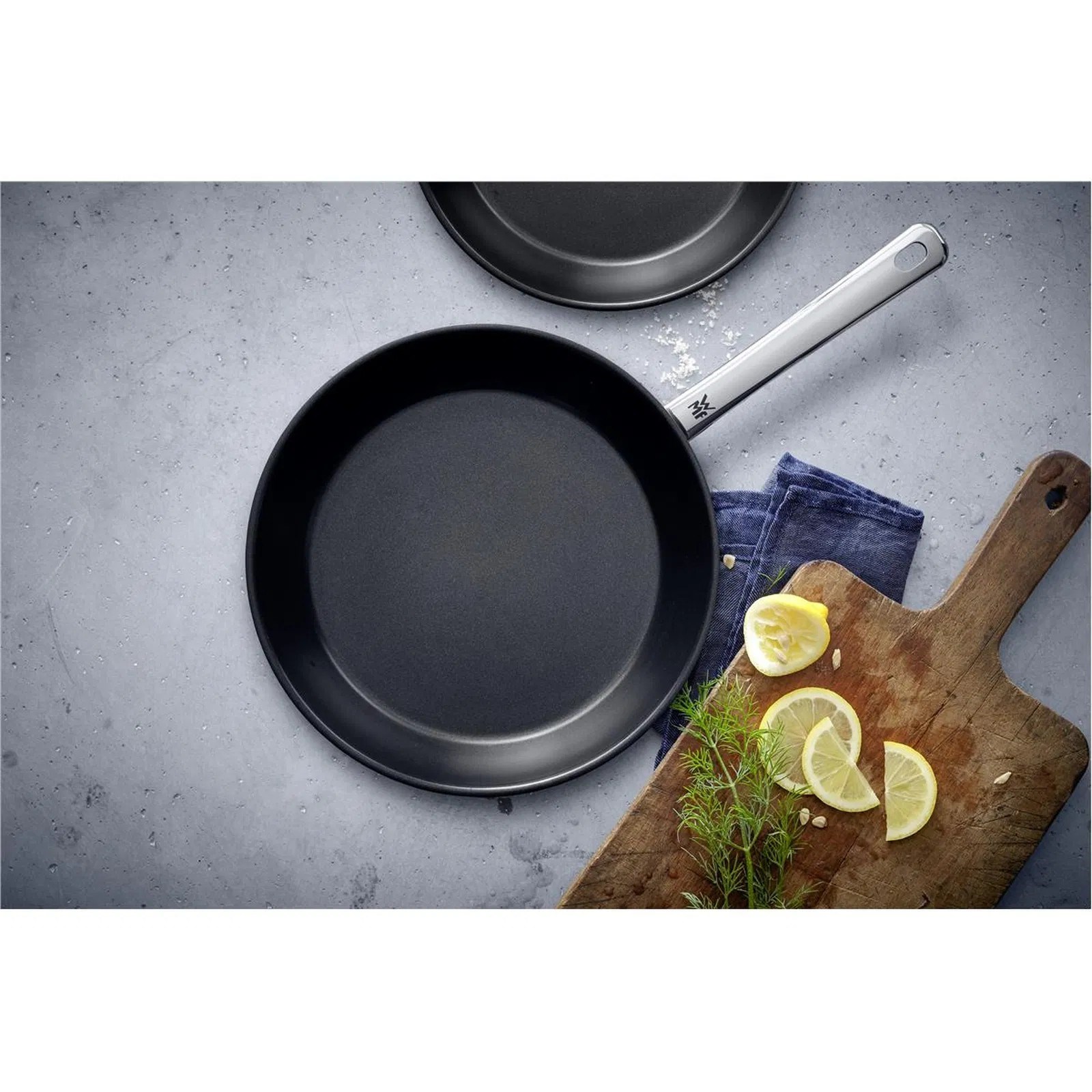 WMF Nordic Profi 2'li Tava Seti 24+28 Cm 3201113738 